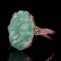 Antique Victorian Jade Ring Spinel 9 Carat Gold, circa 1900