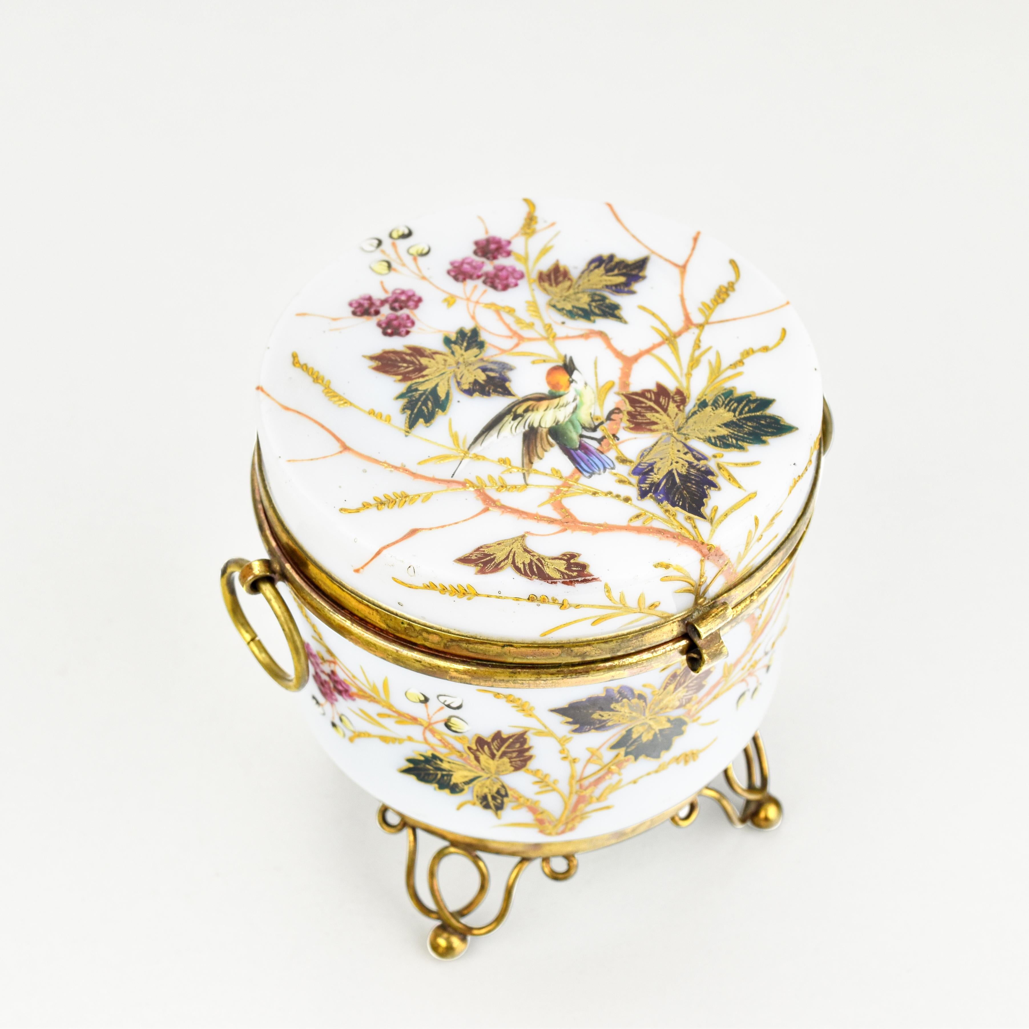Antiguo Joyero Victoriano French Opaline Vidrio Pintado a Mano Art Nouveau Esmalte en venta