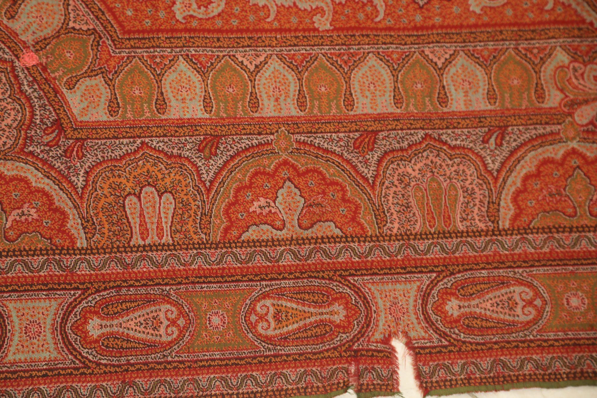 Châle victorien Cachemire Paisley cachemire ancien 19ème siècle en vente 7