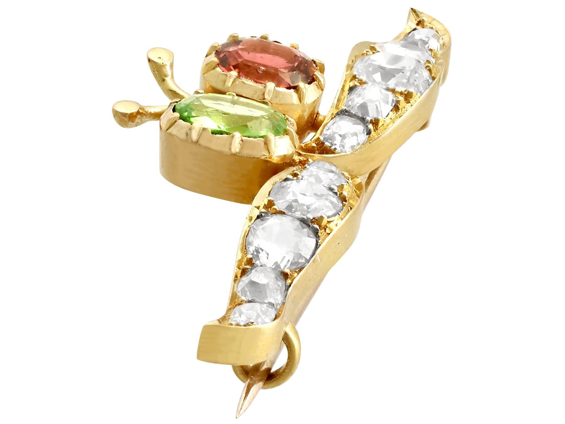 Oval Cut Victorian Kunzite and Peridot 2.96 Carat Diamond and Yellow Gold Brooch For Sale