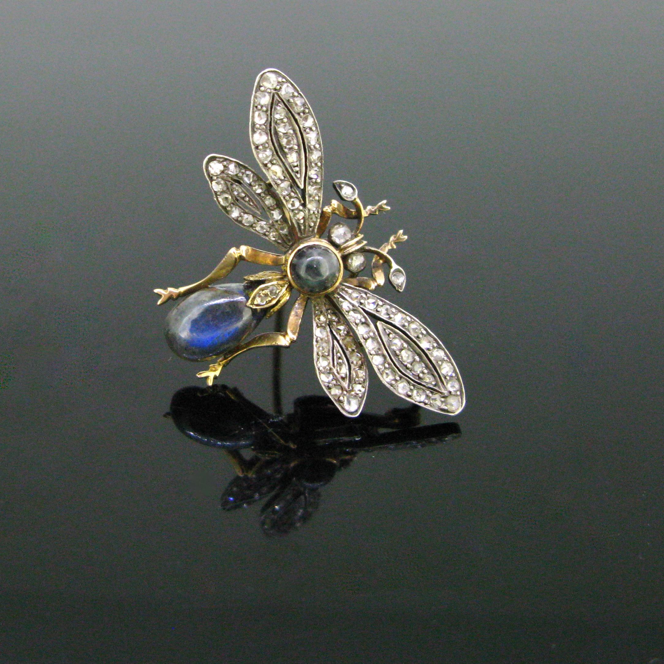 Victorien Broche pendentif ancien de style victorien convertible en forme d'abeille en or avec labradorite et diamants en vente