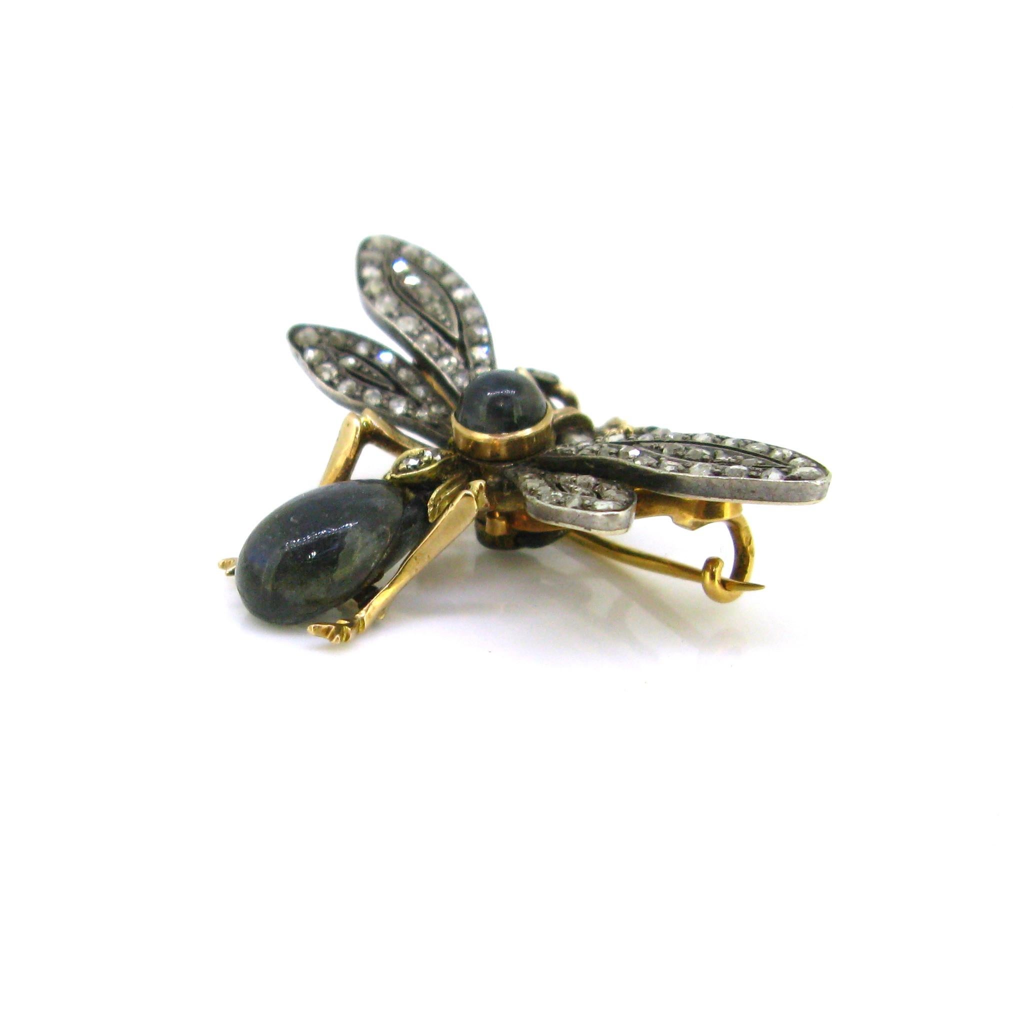 Antique Victorian Labradorite Diamonds Fly Bee Convertible Gold Pendant Brooch In Good Condition For Sale In London, GB