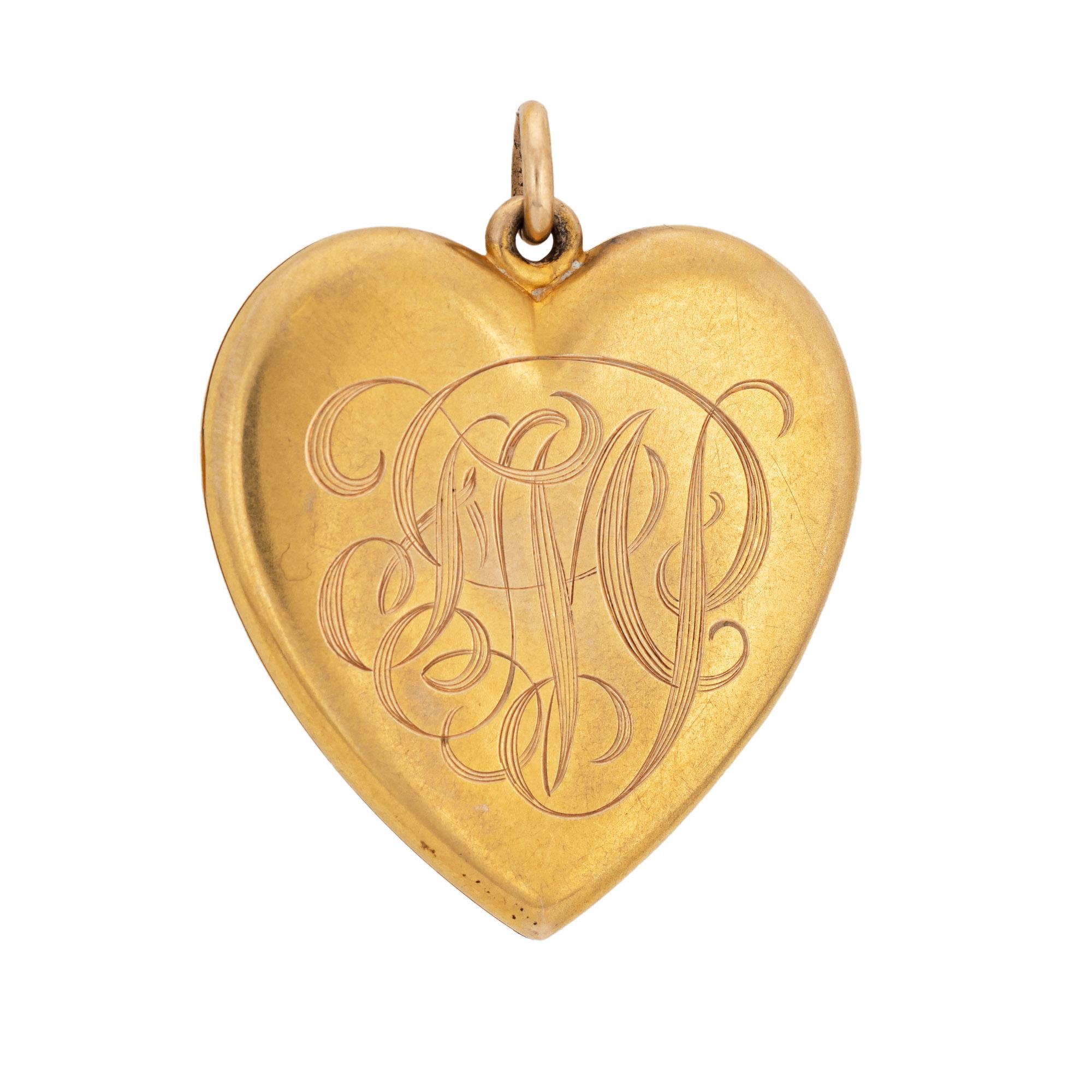 Pendentif en or jaune 14k pour médaillon en forme de coeur, d'époque victorienne Bon état - En vente à Torrance, CA