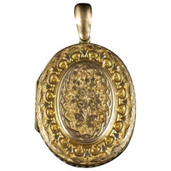 Antique Victorian Large Locket 18 Carat Gold, circa 1880