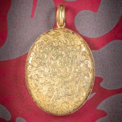 Antique Victorian Large Solid 18 Carat Gold circa 1880 Engraved Locket