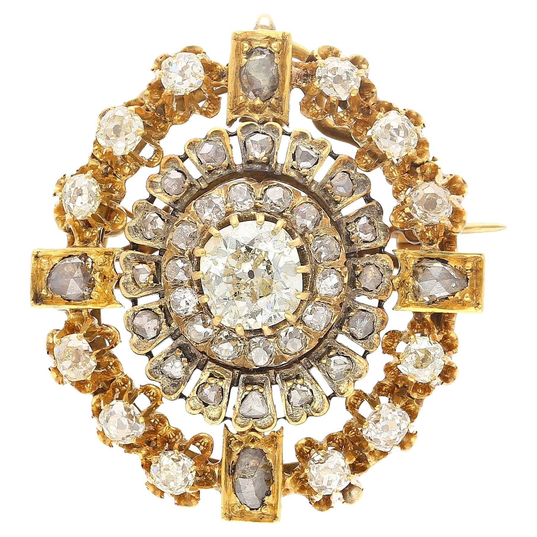 Broche victorienne antique de la fin des années 1800, 6,72 carats de diamants anciens taillés en Europe.