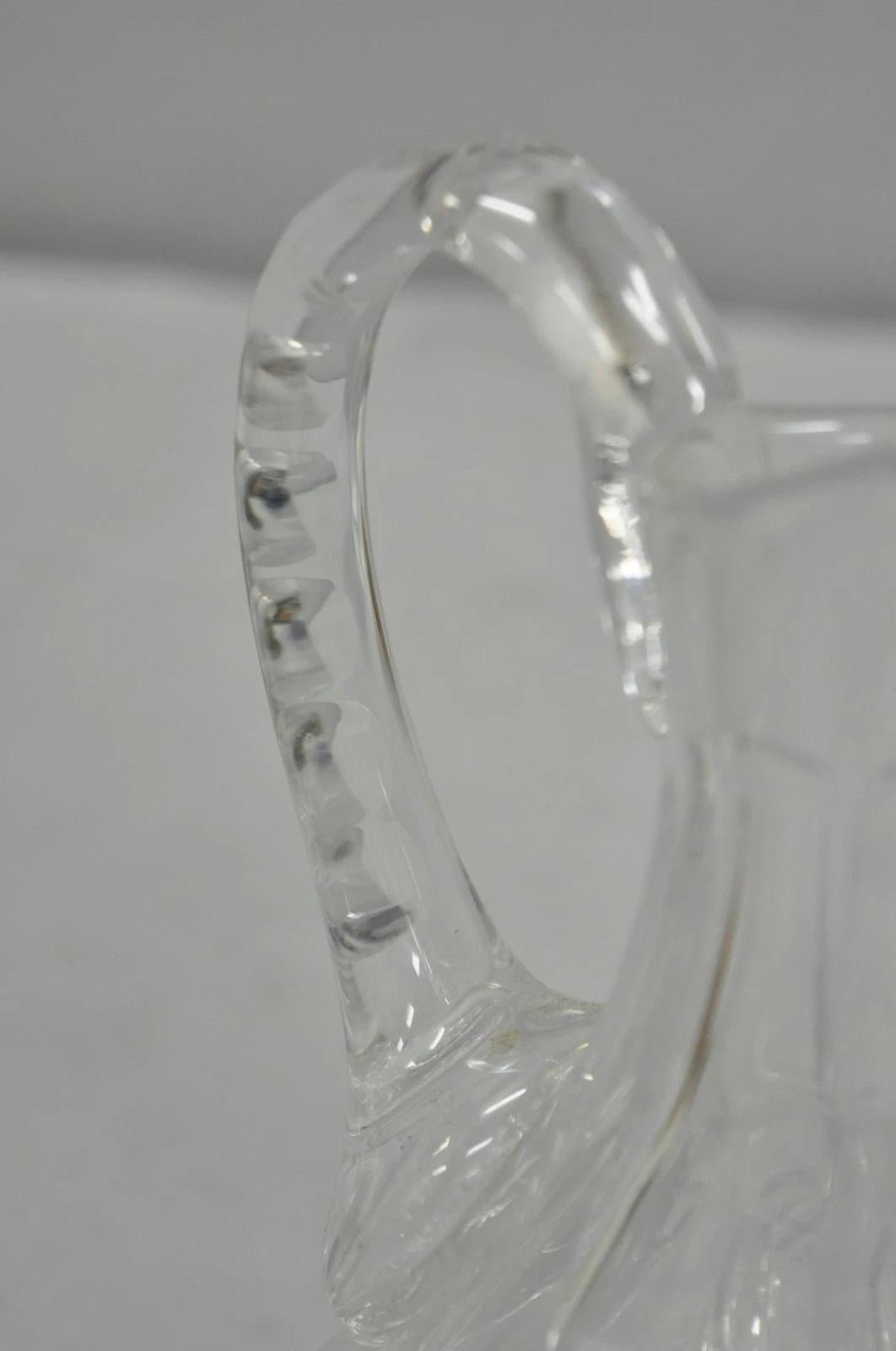 Verre Ancienne cruche à eau en cristal au plomb Victorien avec diamant gravé en vente