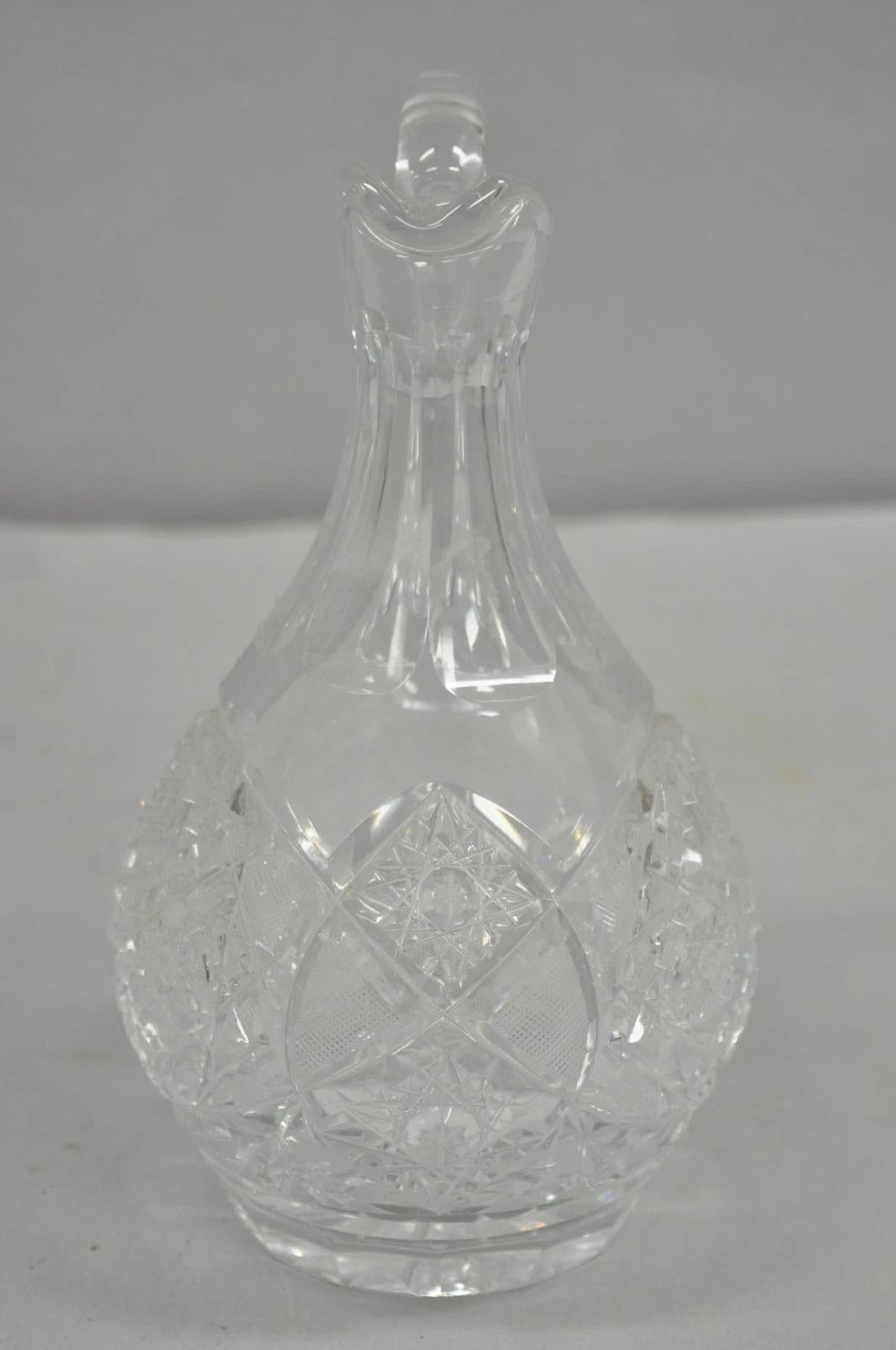 Ancienne cruche à eau en cristal au plomb Victorien avec diamant gravé en vente 1