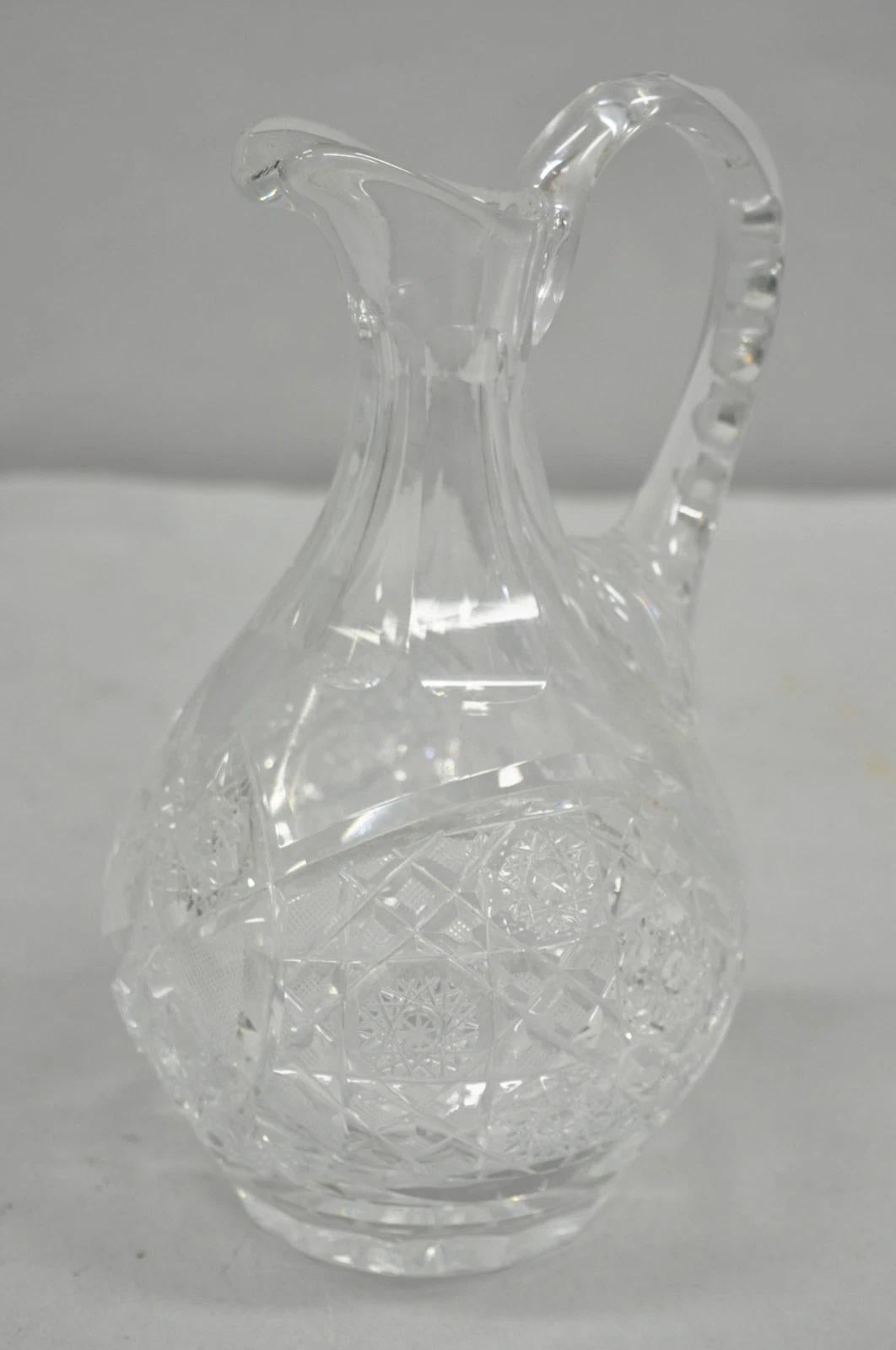 Ancienne cruche à eau en cristal au plomb Victorien avec diamant gravé en vente 2