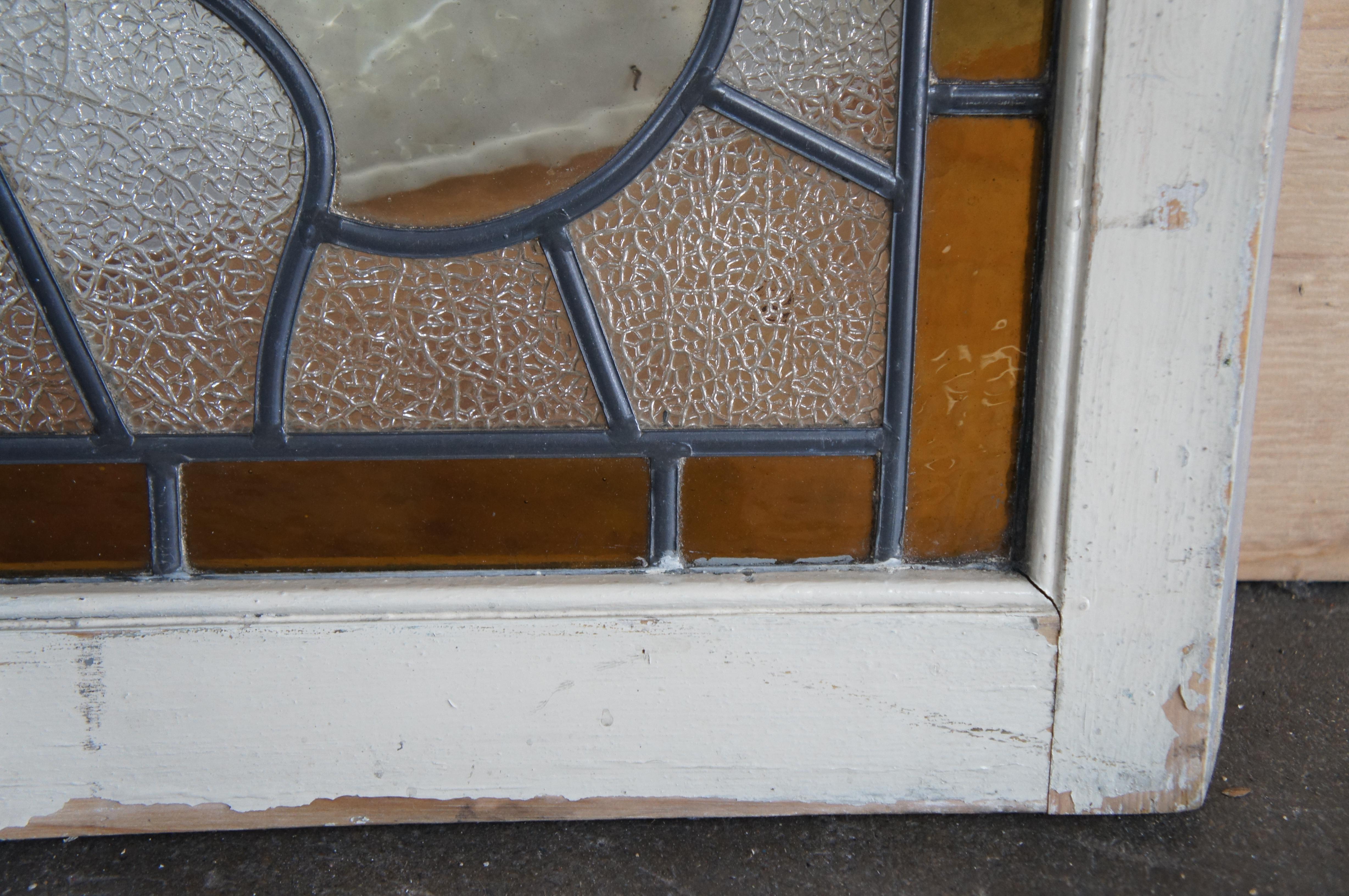 Antica finestra architettonica vittoriana in vetro colorato a piombo in stile neoclassico da 47 pollici in vendita 3