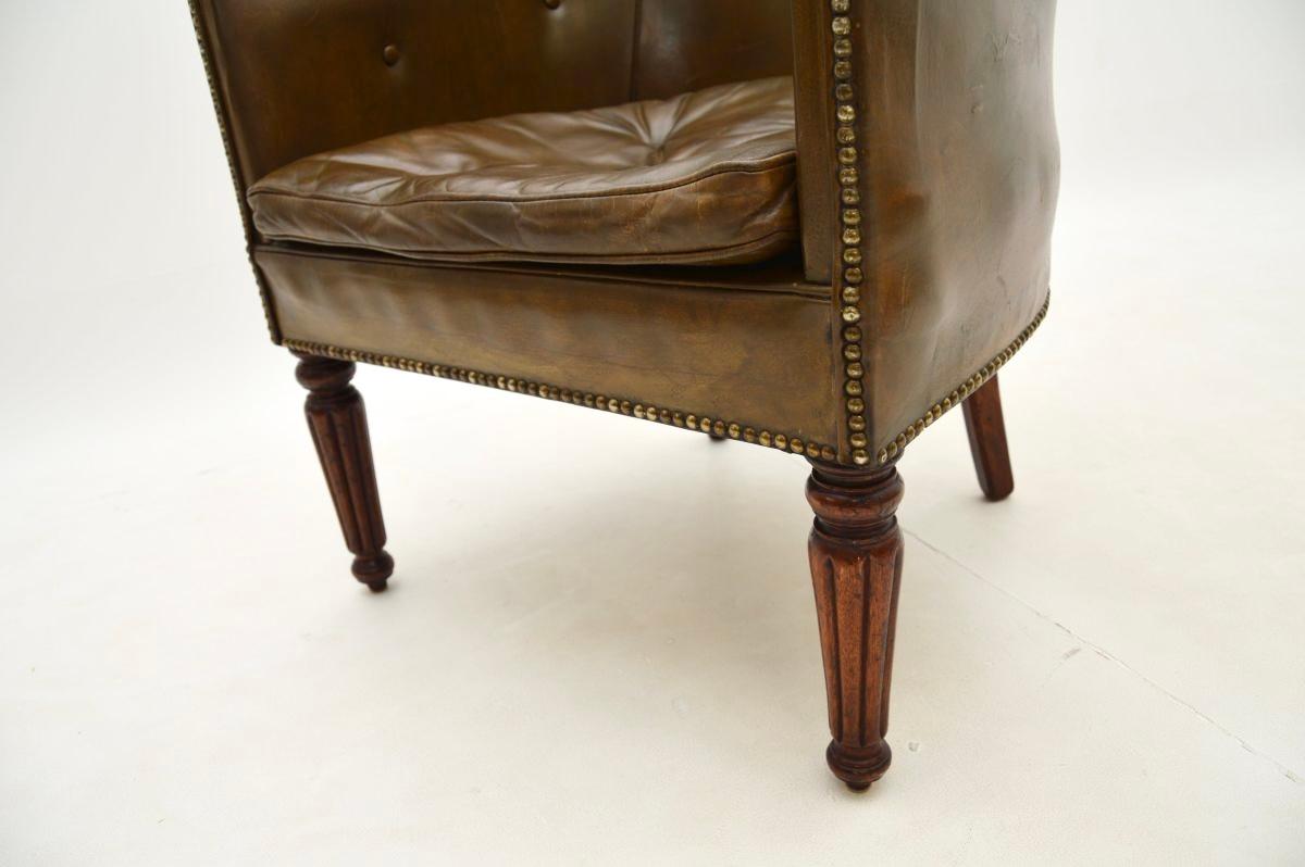 Antique Victorian Leather Armchair For Sale 3