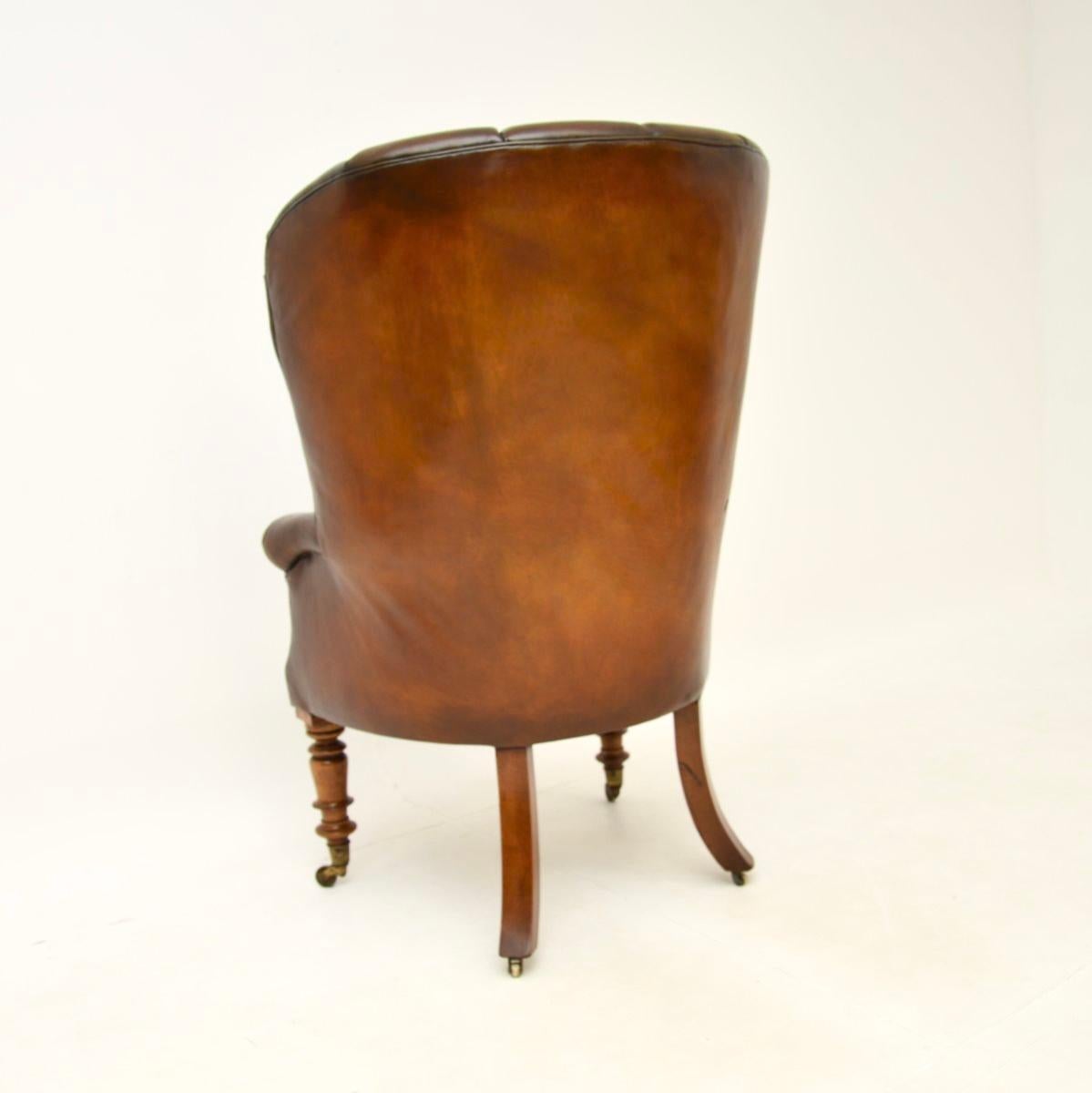 Mid-19th Century Antique Victorian Leather Barrel Back Wing Armchair For Sale
