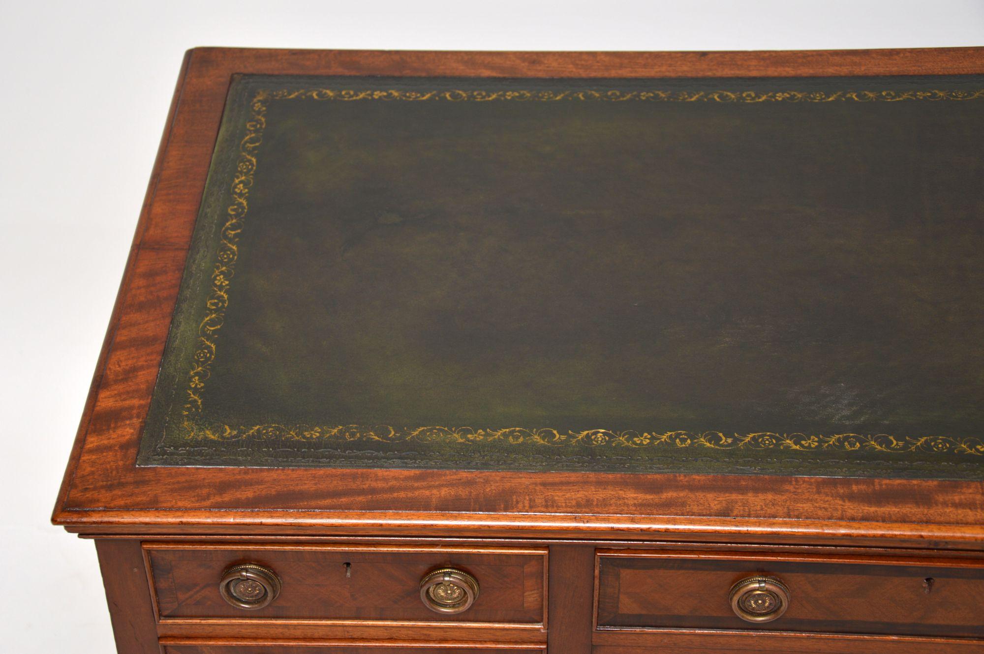 Antique Victorian Leather Top Desk 1