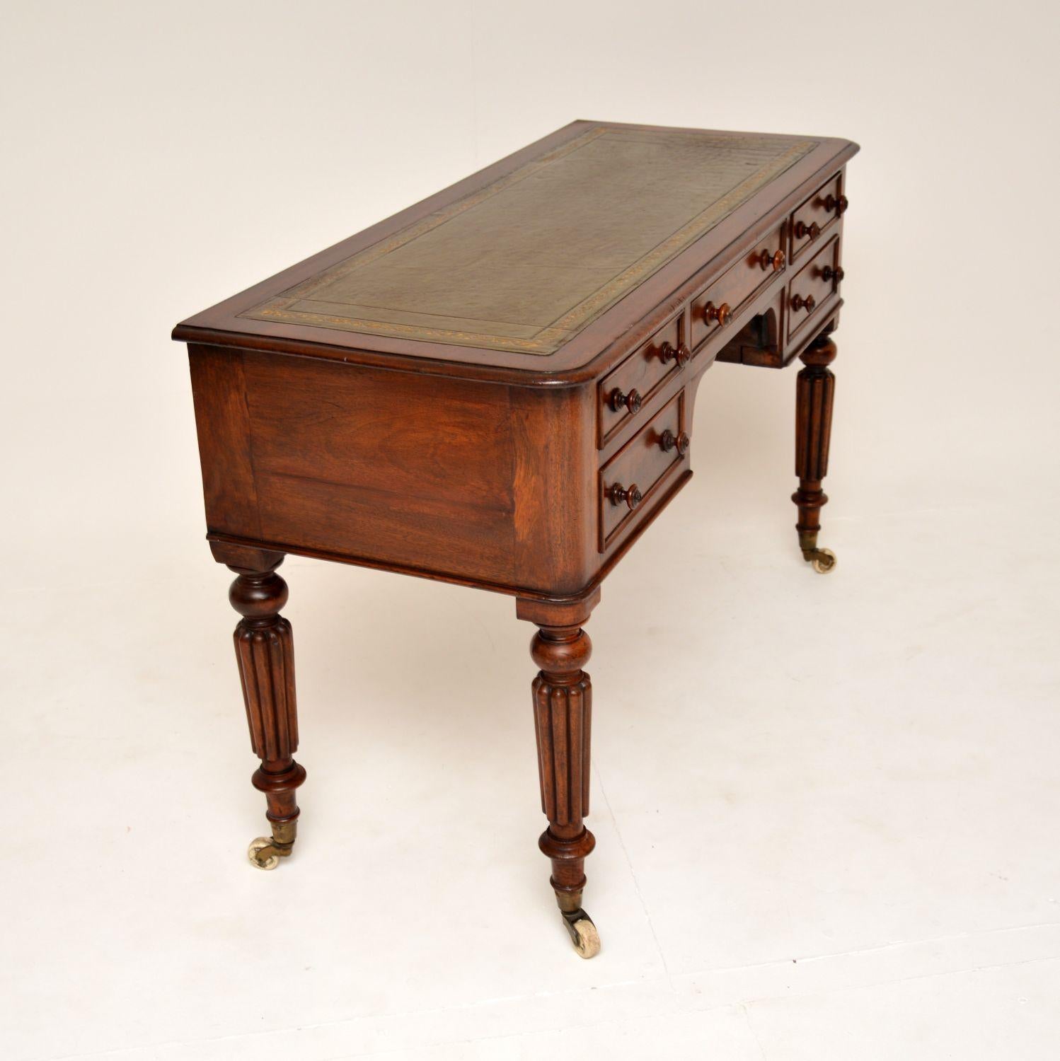Antique Victorian Leather Top Desk / Writing Table 5