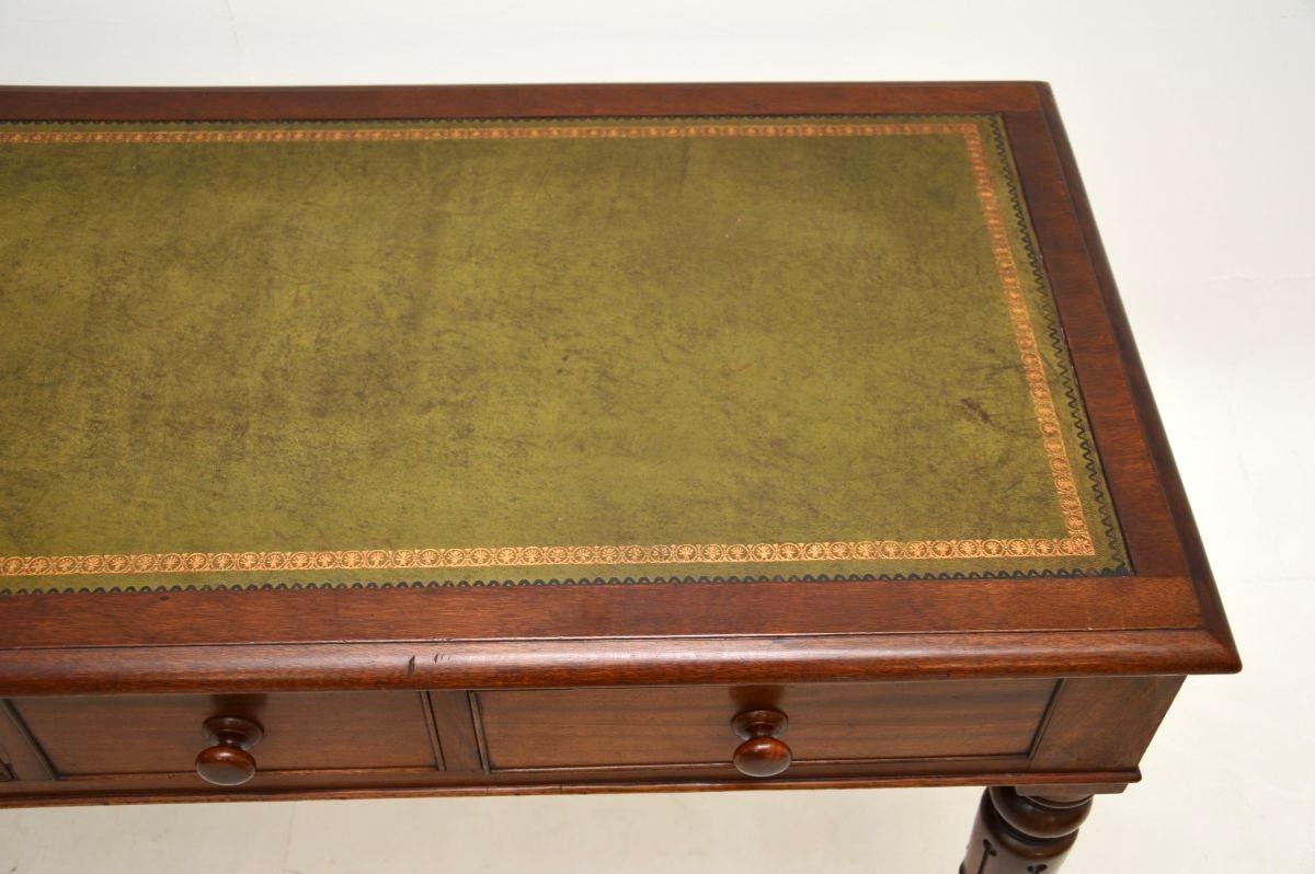 Bureau / Table à écrire victorien ancien 1