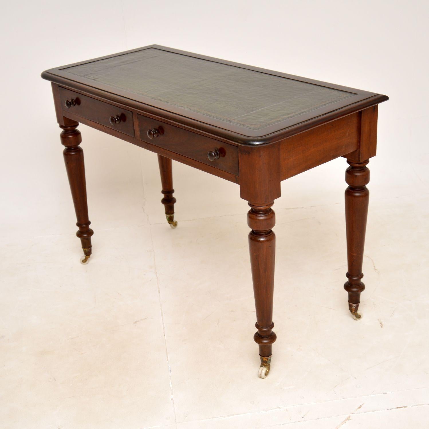 Antique Victorian Leather Top Writing Table / Desk In Good Condition In London, GB