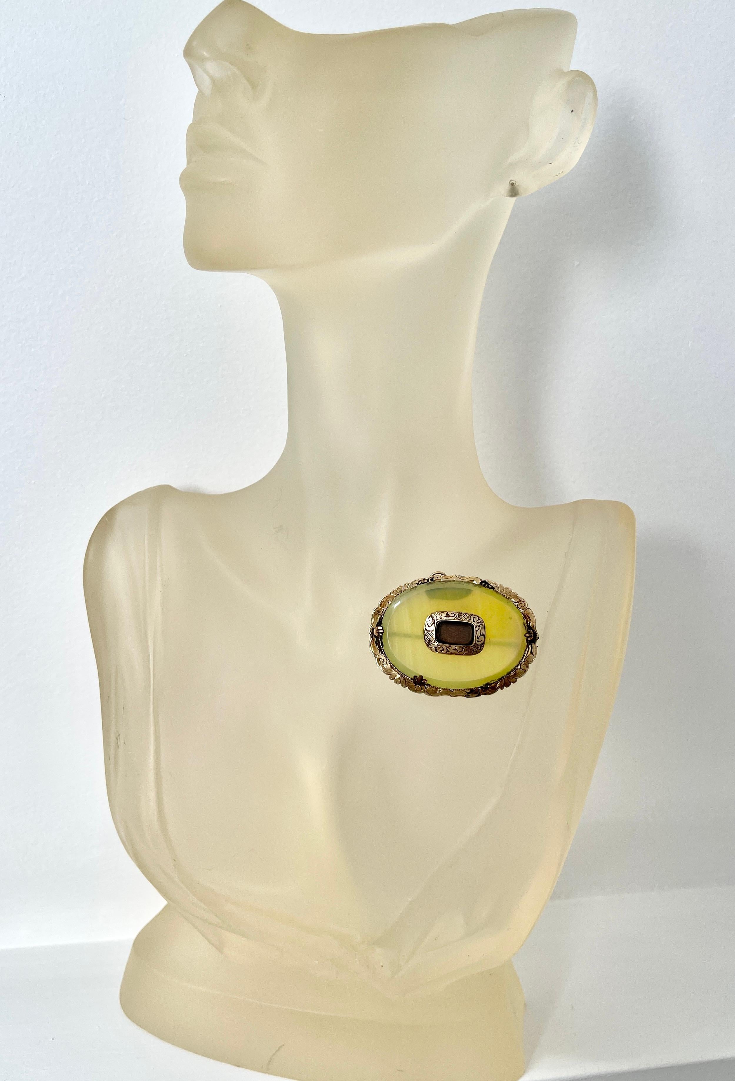 Uncut Antique Victorian Lemon Banded Agate Mourning Brooch Pendant Hair Work c1890s For Sale