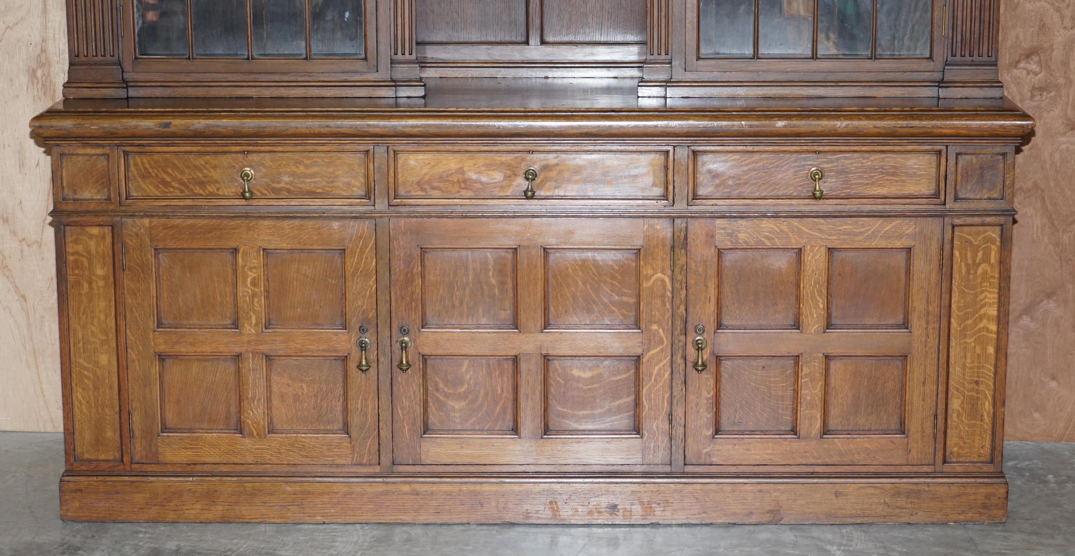 library dresser