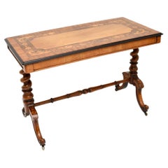 Mesa de biblioteca victoriana antigua