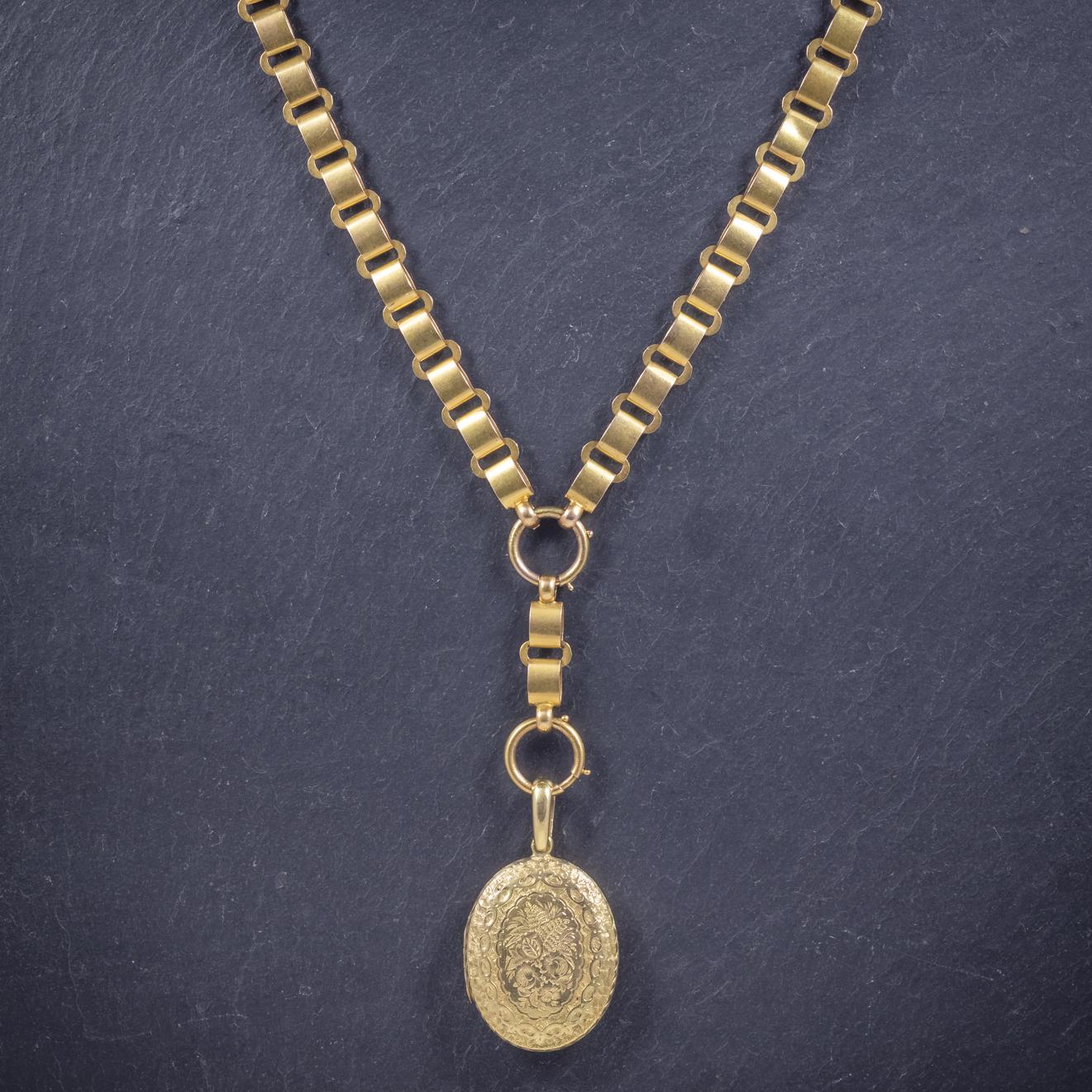 Antique Victorian Locket Collar Solid 15 Carat Gold circa 1900 Necklace In Good Condition For Sale In Lancaster , GB
