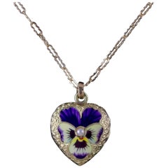 Antique Victorian Locket Necklace Pansy Heart 15 Carat Gold, circa 1900