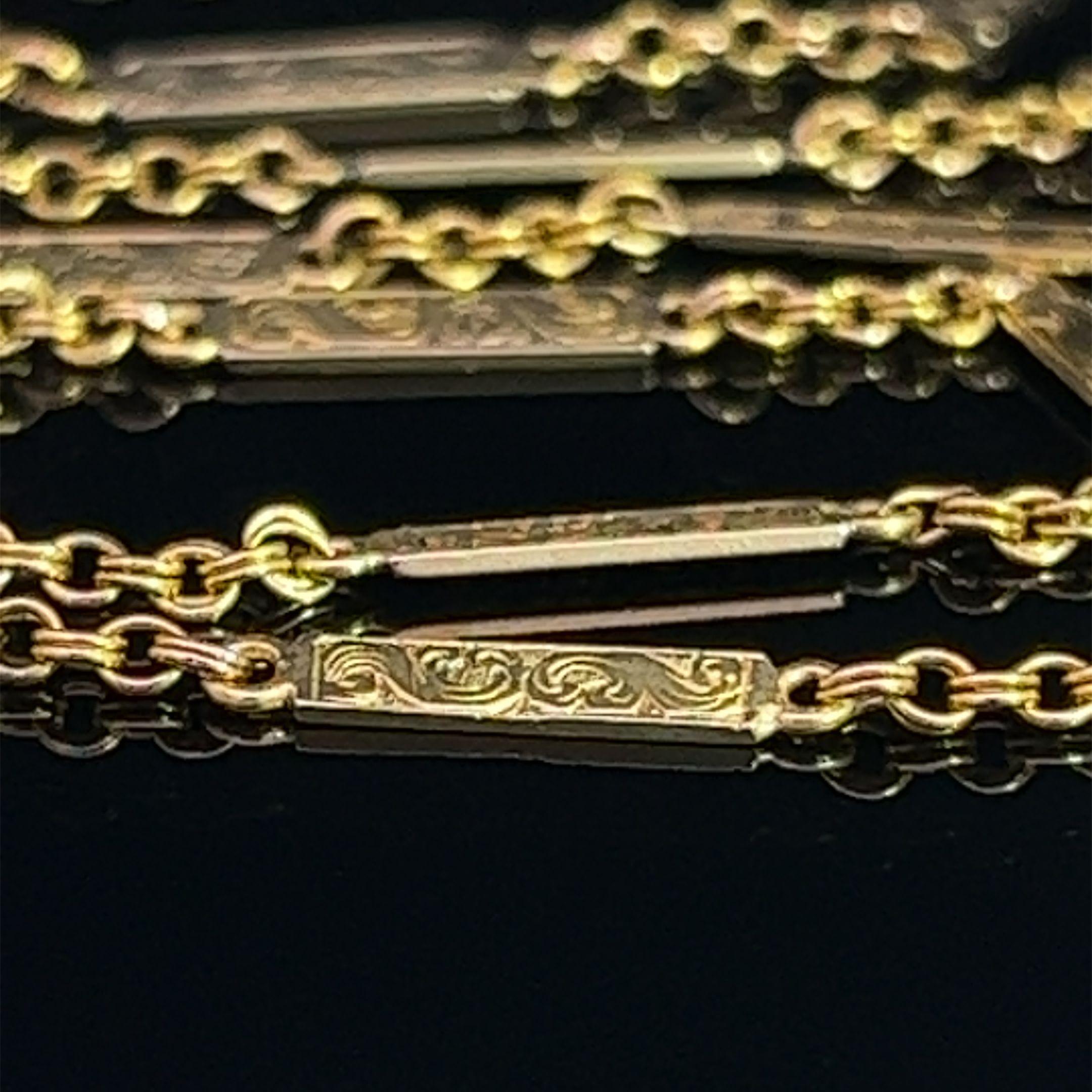 Women's or Men's Antique Victorian Long 18k yellow Gold Guard Chain Circa 1890 For Sale
