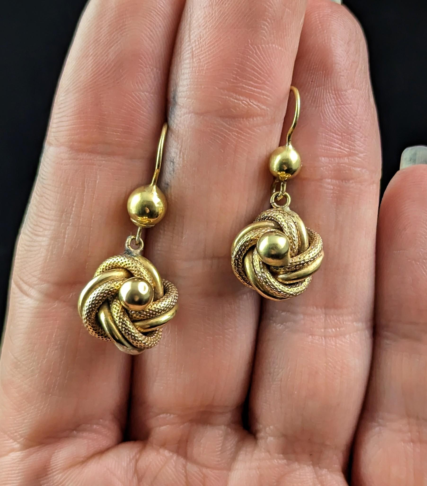 Antique Victorian Lovers knot earrings, 9k gold  In Good Condition In NEWARK, GB