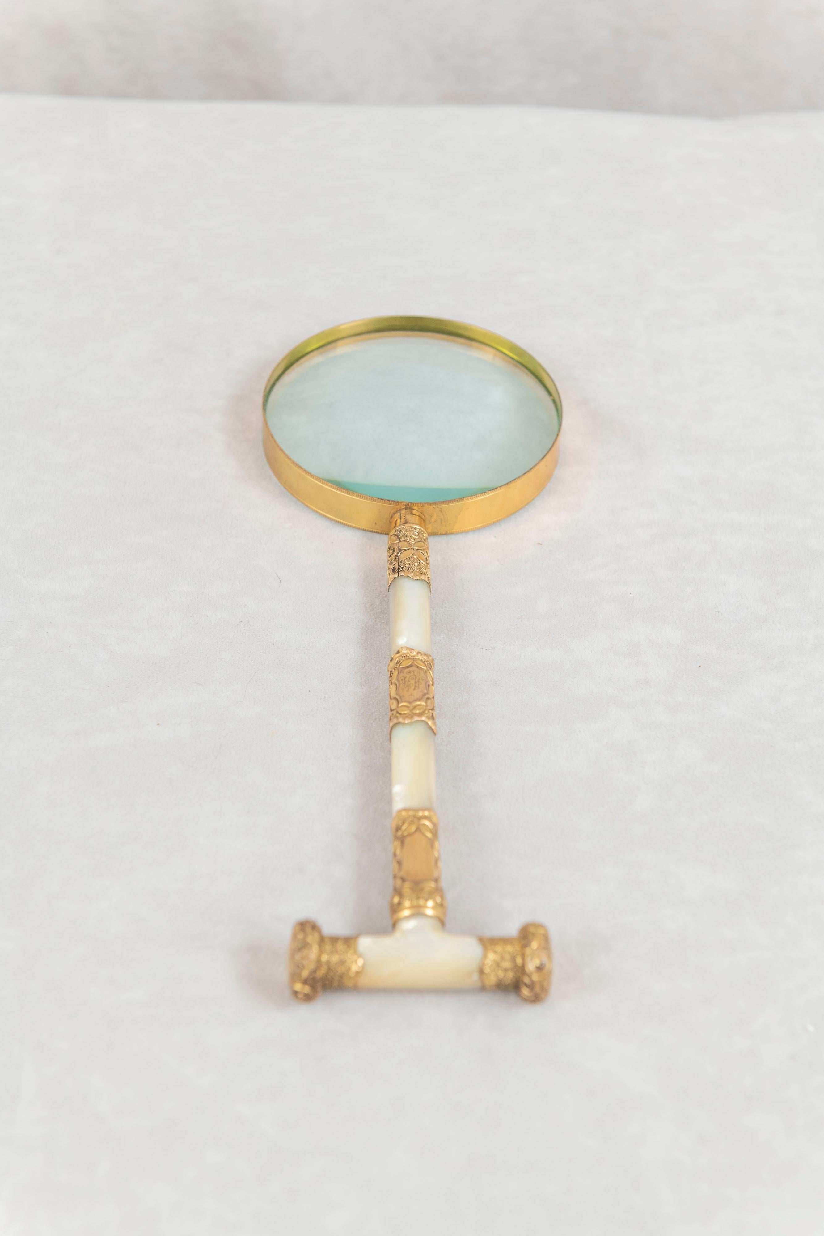 Or Verre grossissant victorien ancien, nacre, rempli d'or 18 carats, vers 1890 en vente