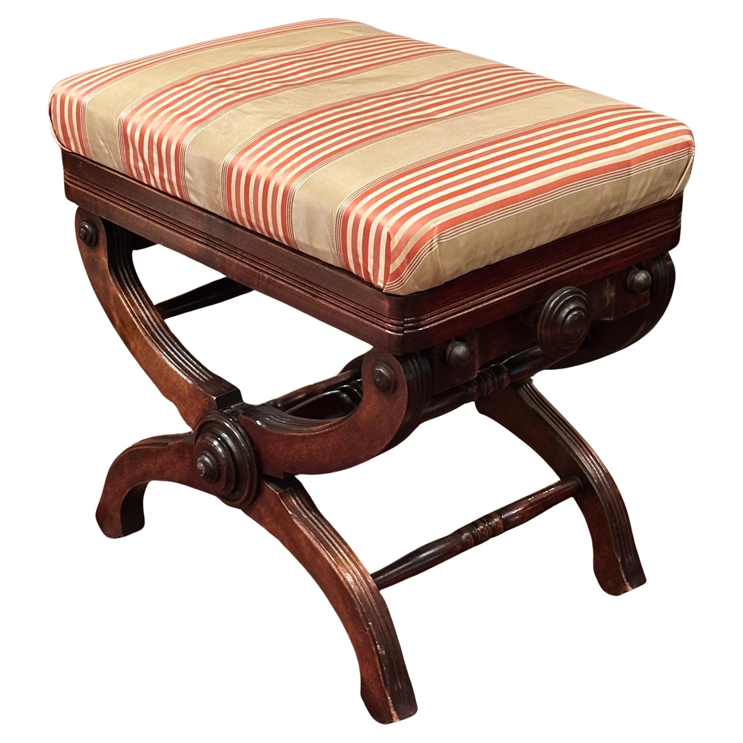Antique Victorian Mahogany Adjustable Height Piano Bench.