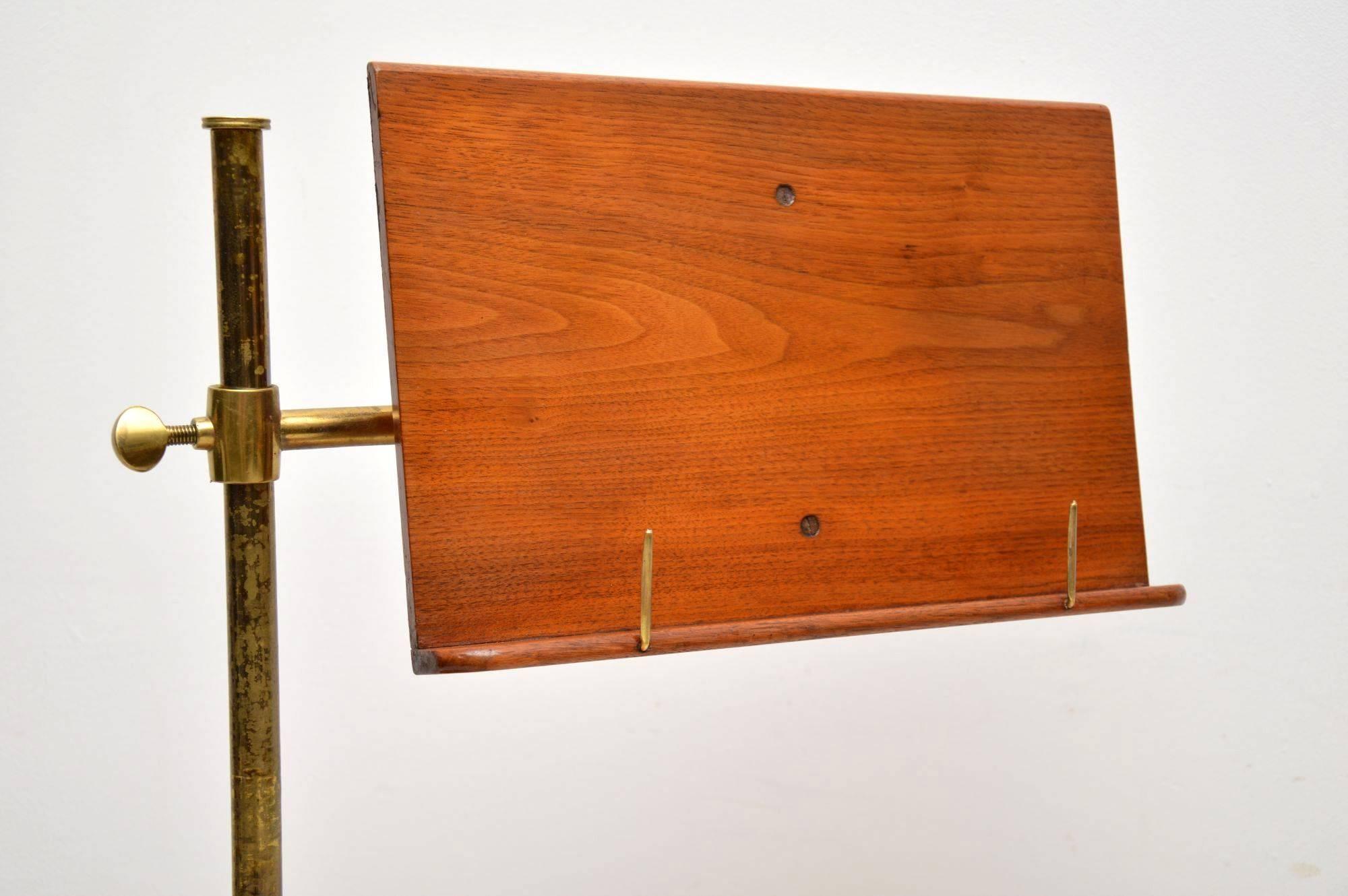 Antique Victorian Mahogany and Brass Reading Table In Excellent Condition In London, GB
