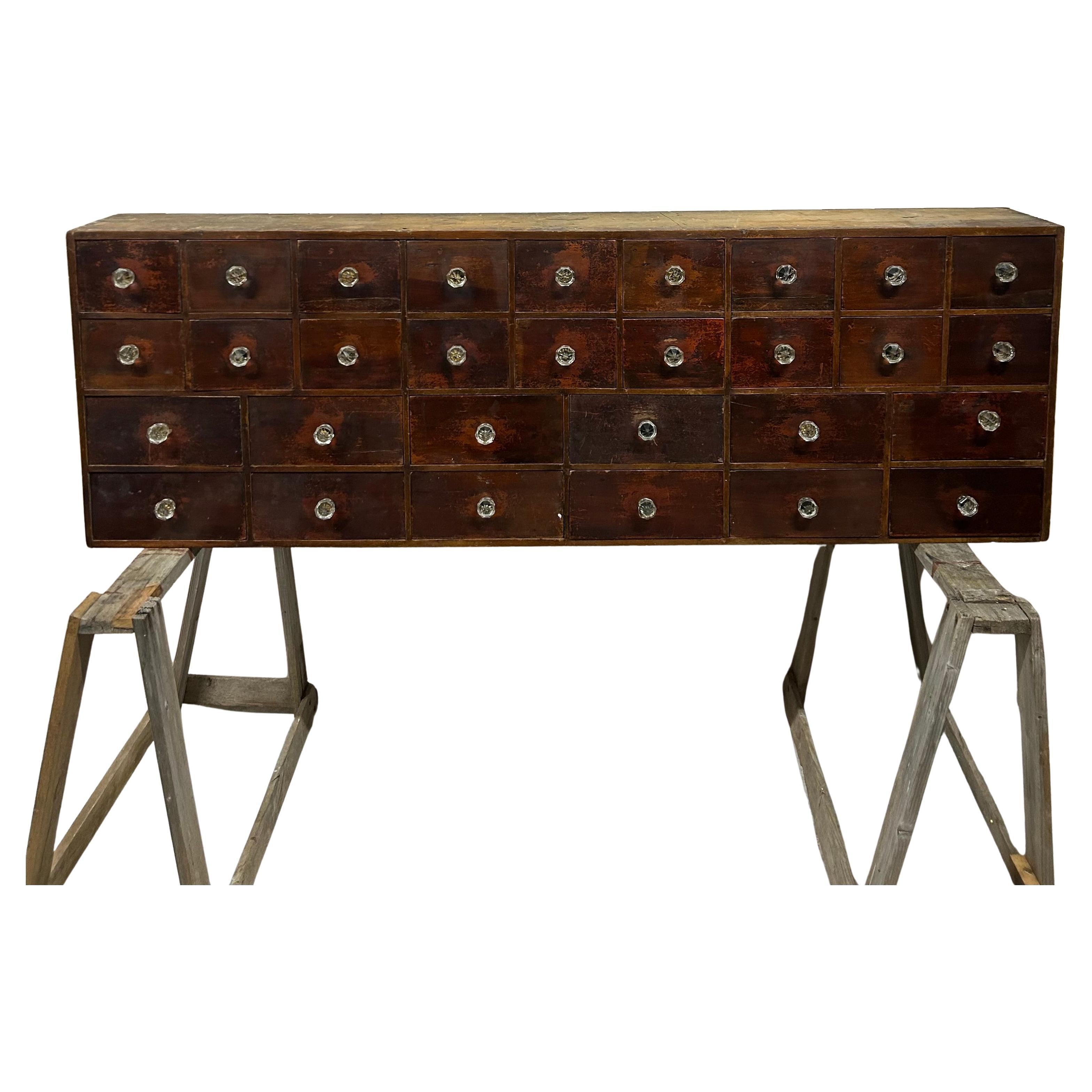 Antico banco di cassetti in mogano vittoriano per farmacia in vendita