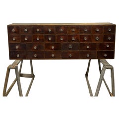 Commodes and Chests of Drawers