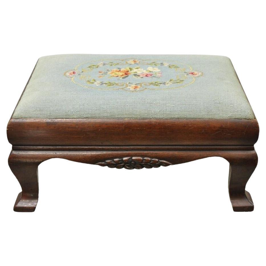 https://a.1stdibscdn.com/antique-victorian-mahogany-blue-floral-needlepoint-footstool-ottoman-for-sale/f_9341/f_357056921692021668036/f_35705692_1692021668357_bg_processed.jpg