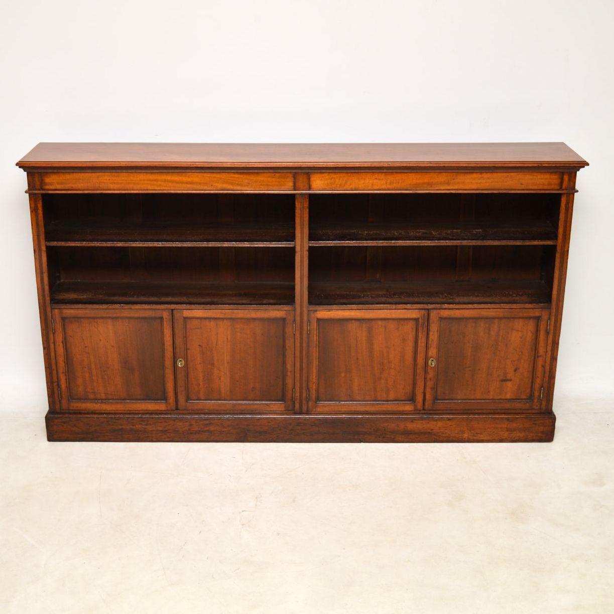 English Antique Victorian Mahogany Bookcase