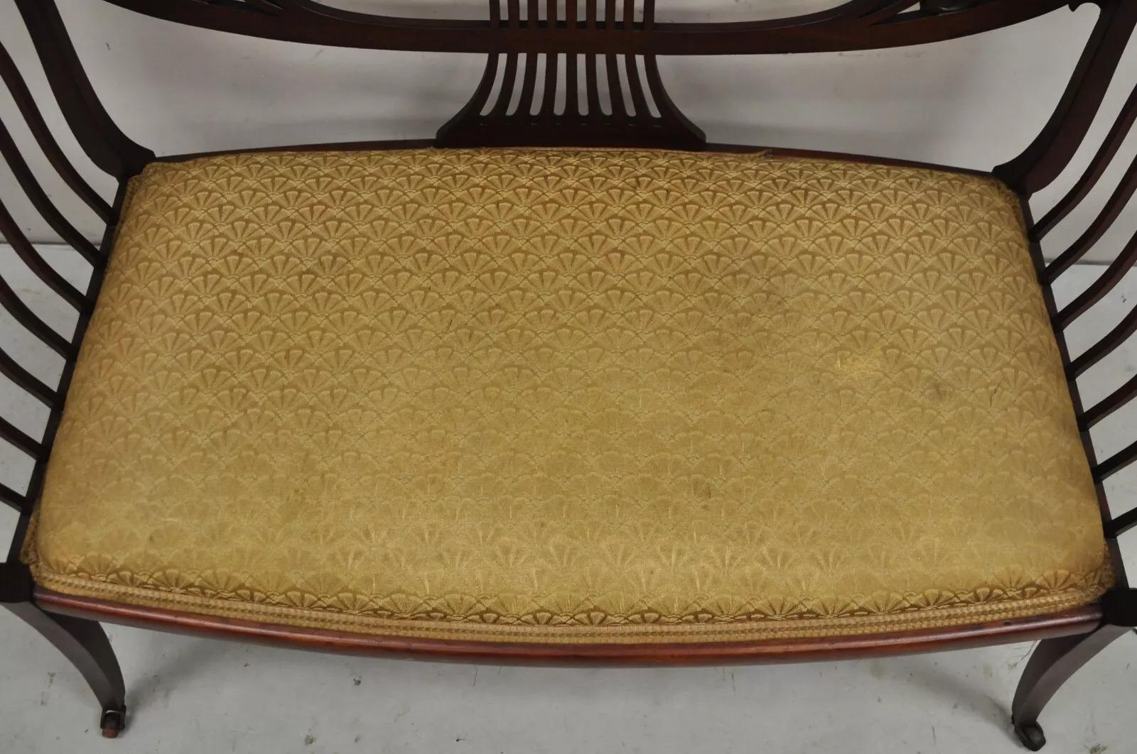 Antique Victorian Mahogany Carve Fretwork Sofa Parlor Bench Settee Loveseat 2