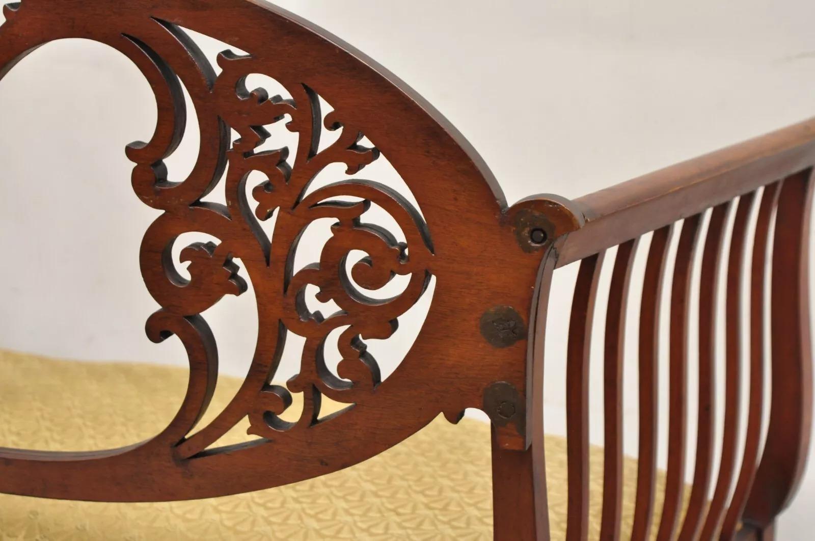 Antique Victorian Mahogany Carve Fretwork Sofa Parlor Bench Settee Loveseat 3
