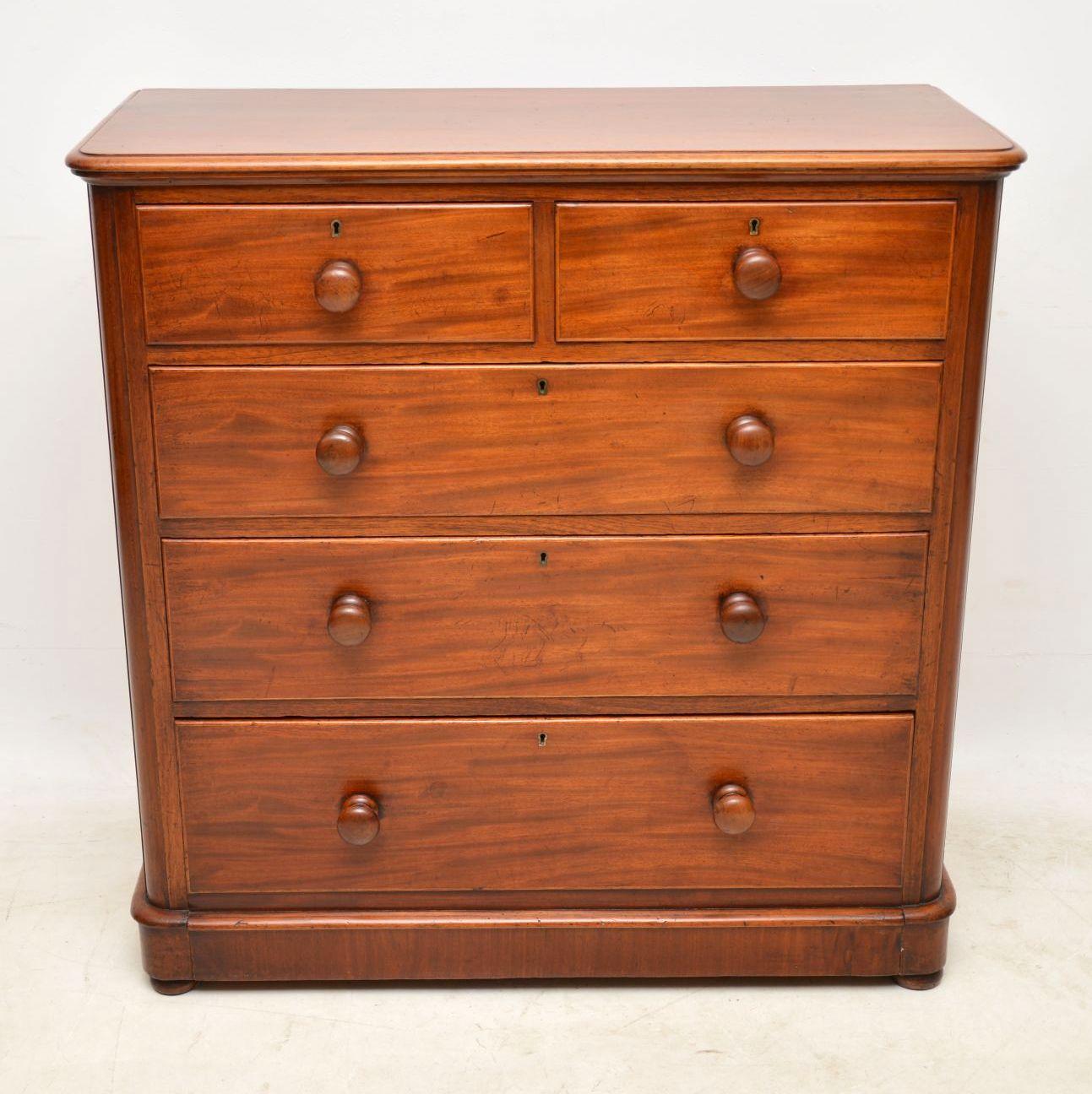 victorian chest of drawers