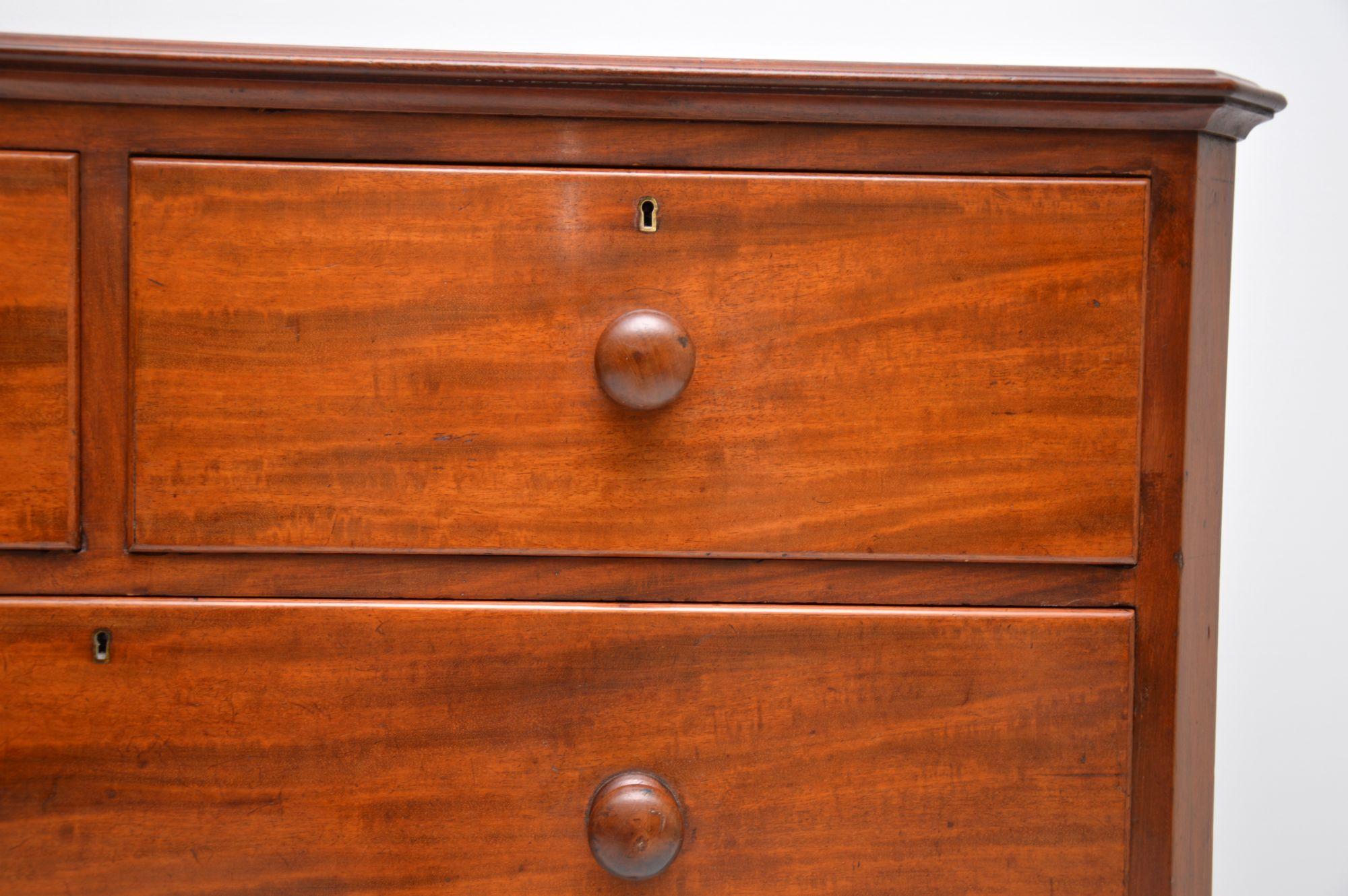 Antique Victorian Mahogany Chest of Drawers 2