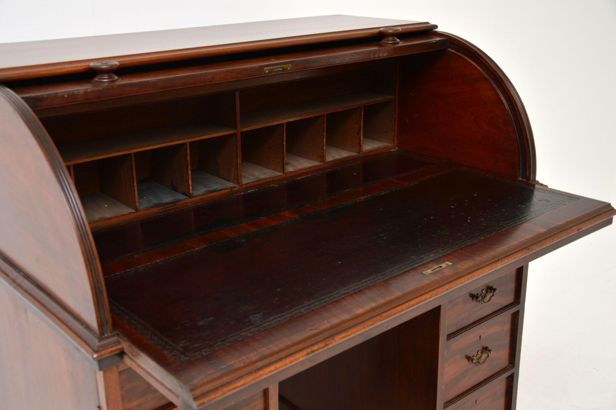 English Antique Victorian Mahogany Cylinder Top Desk
