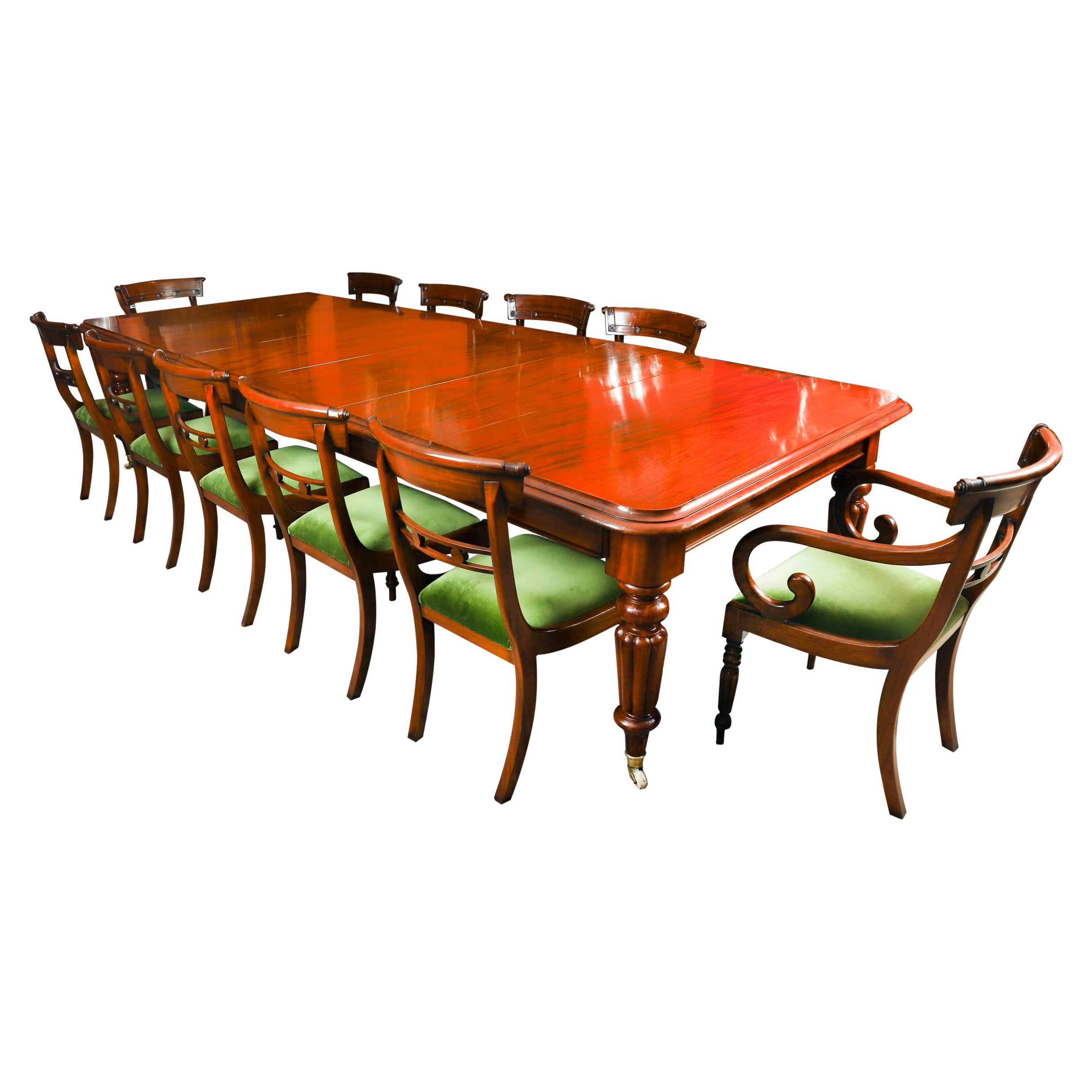 Antique Victorian Mahogany Dining Tabl 19th C & 12 Bar back dining chairs For Sale