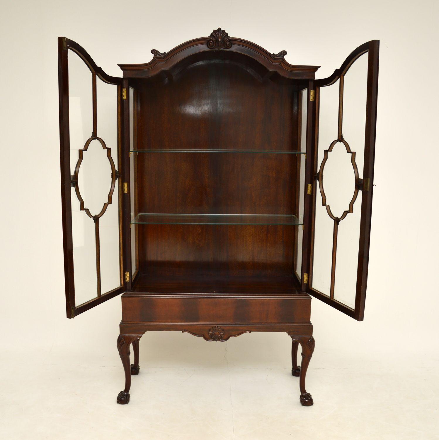English Antique Victorian Mahogany Display Cabinet