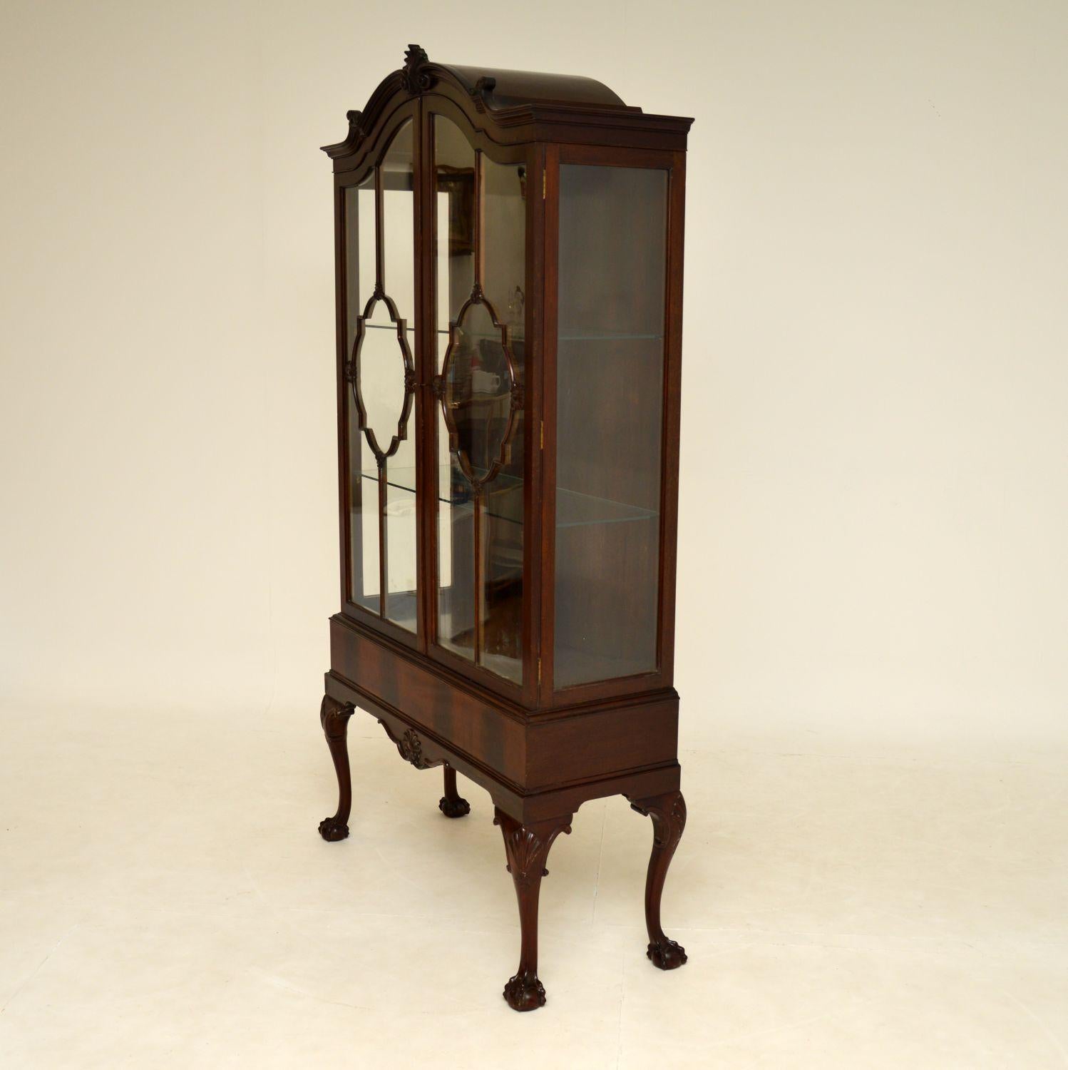 Antique Victorian Mahogany Display Cabinet 1