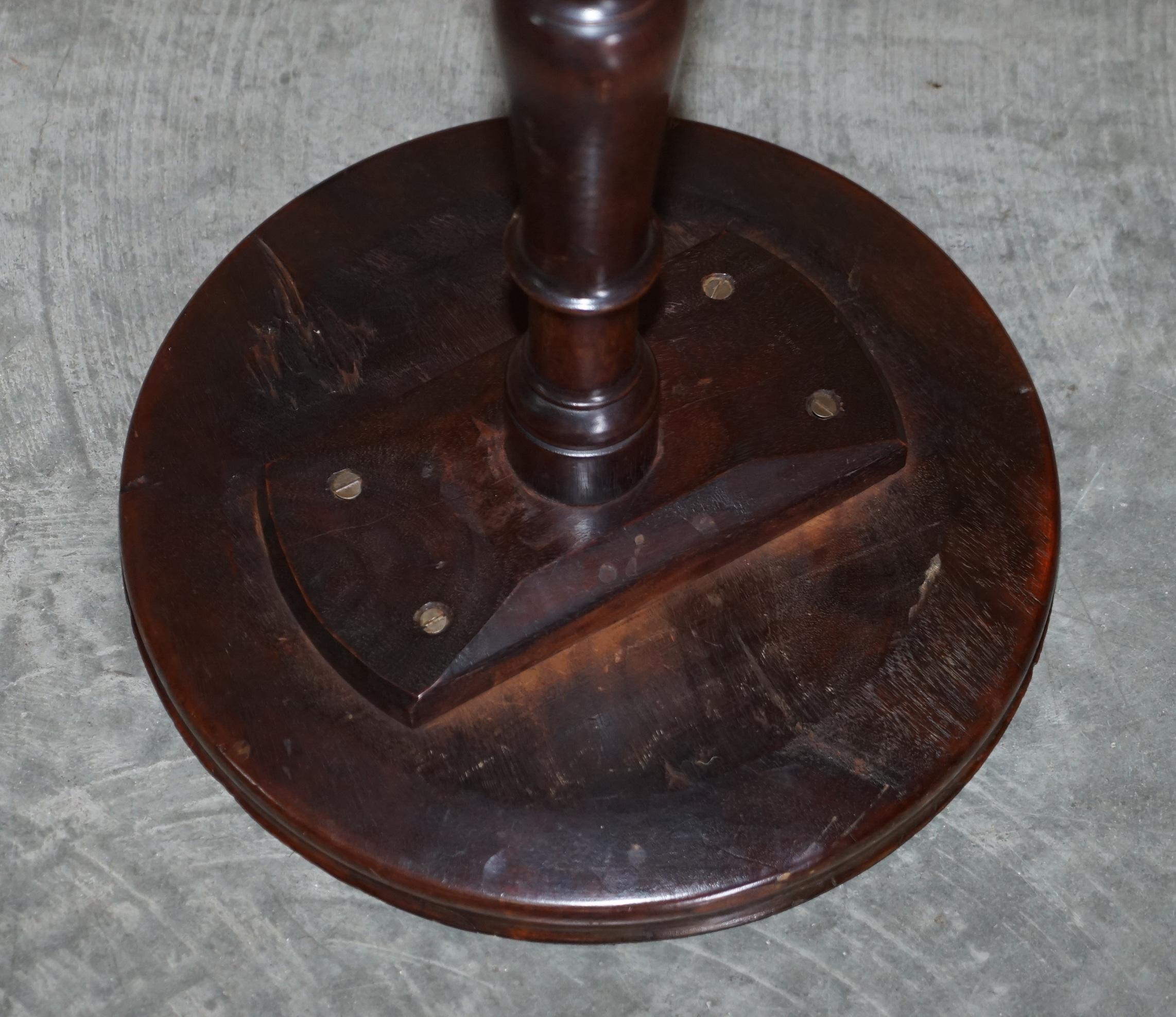 Antique Victorian Mahogany Hand Carved Jardiniere Table or Plant Stand Pedestal For Sale 7