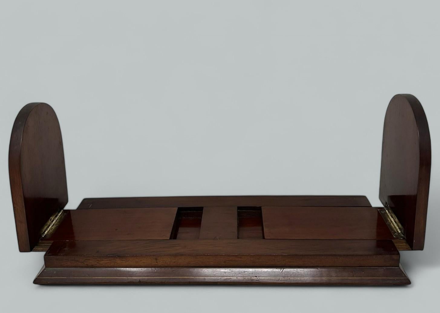 Antique Victorian Mahogany Inlaid Book Slide Bookcase Holder Nineteenth Century In Good Condition For Sale In Dublin, Ireland