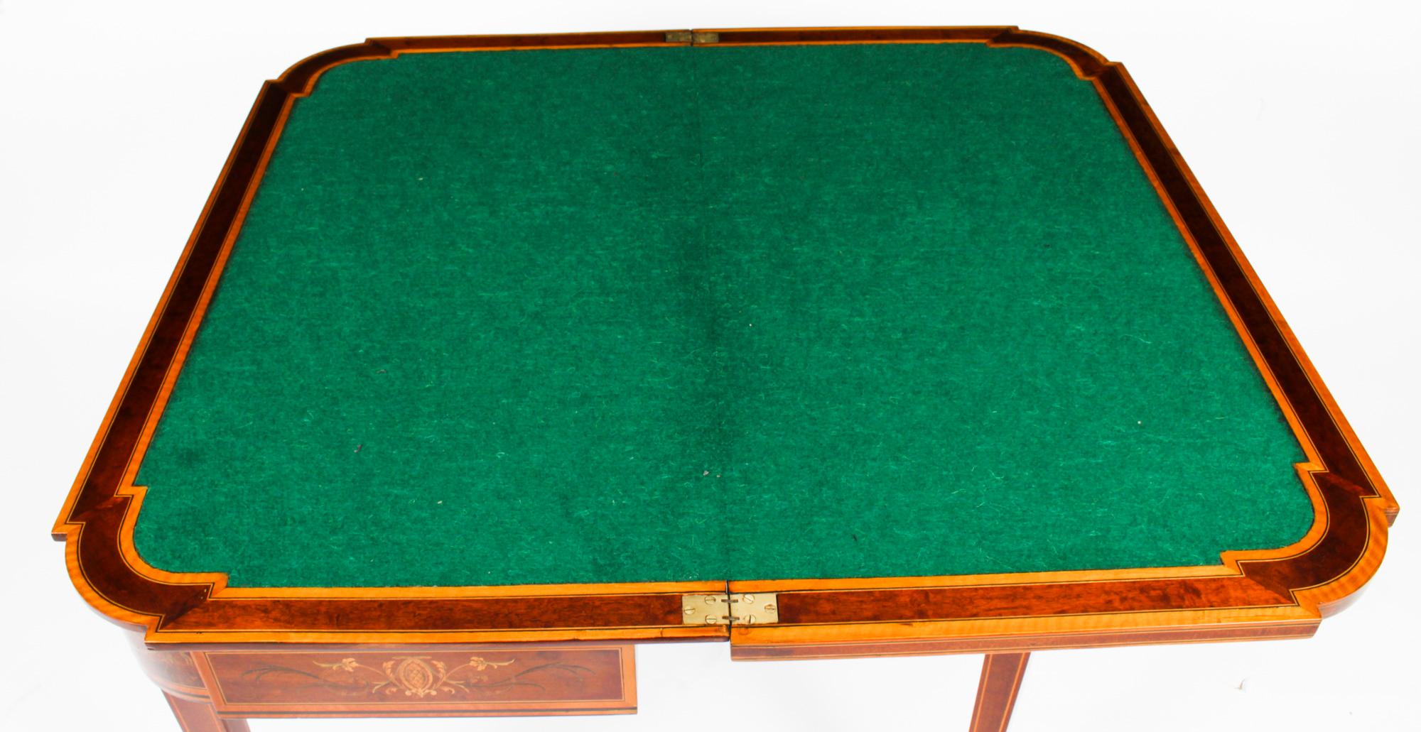 Antiker viktorianischer Mahagoni-Spieltisch mit Intarsien aus dem 19. Jahrhundert im Angebot 4