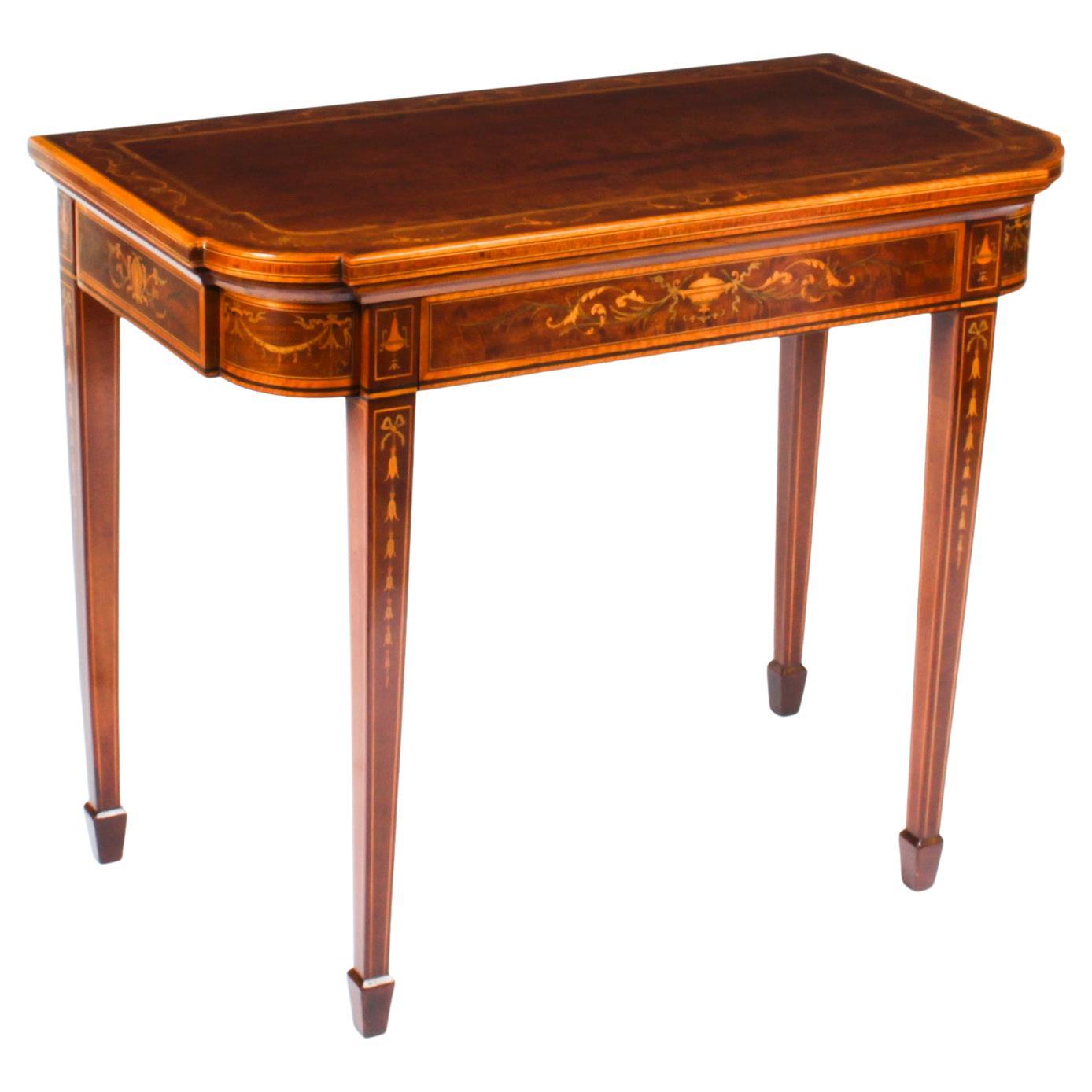 Antiker viktorianischer Mahagoni-Spieltisch mit Intarsien aus dem 19. Jahrhundert im Angebot