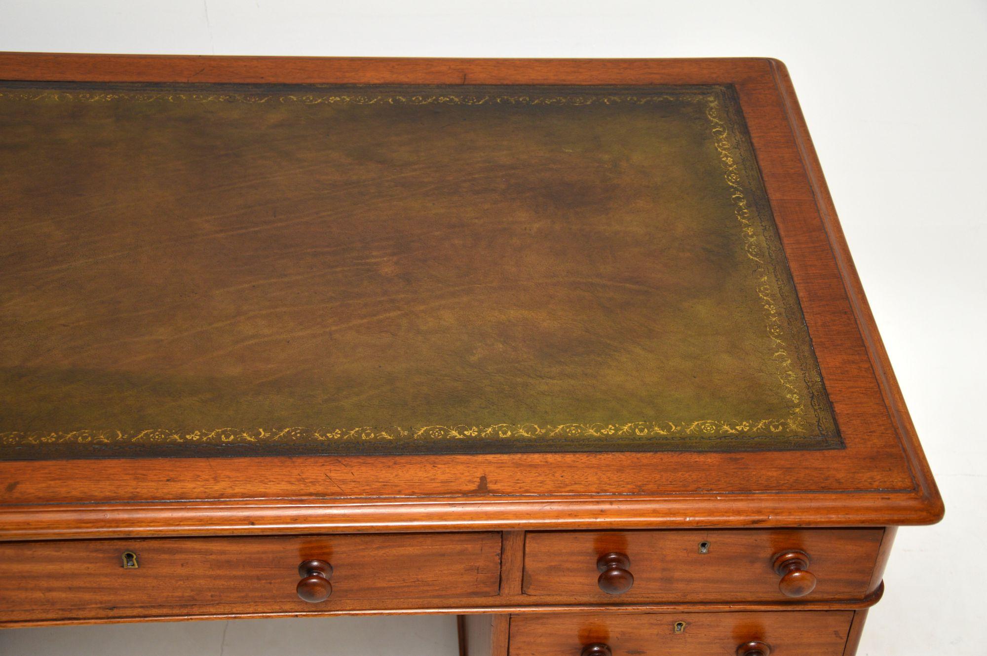 Antique Victorian Mahogany Leather Top Pedestal Desk 2