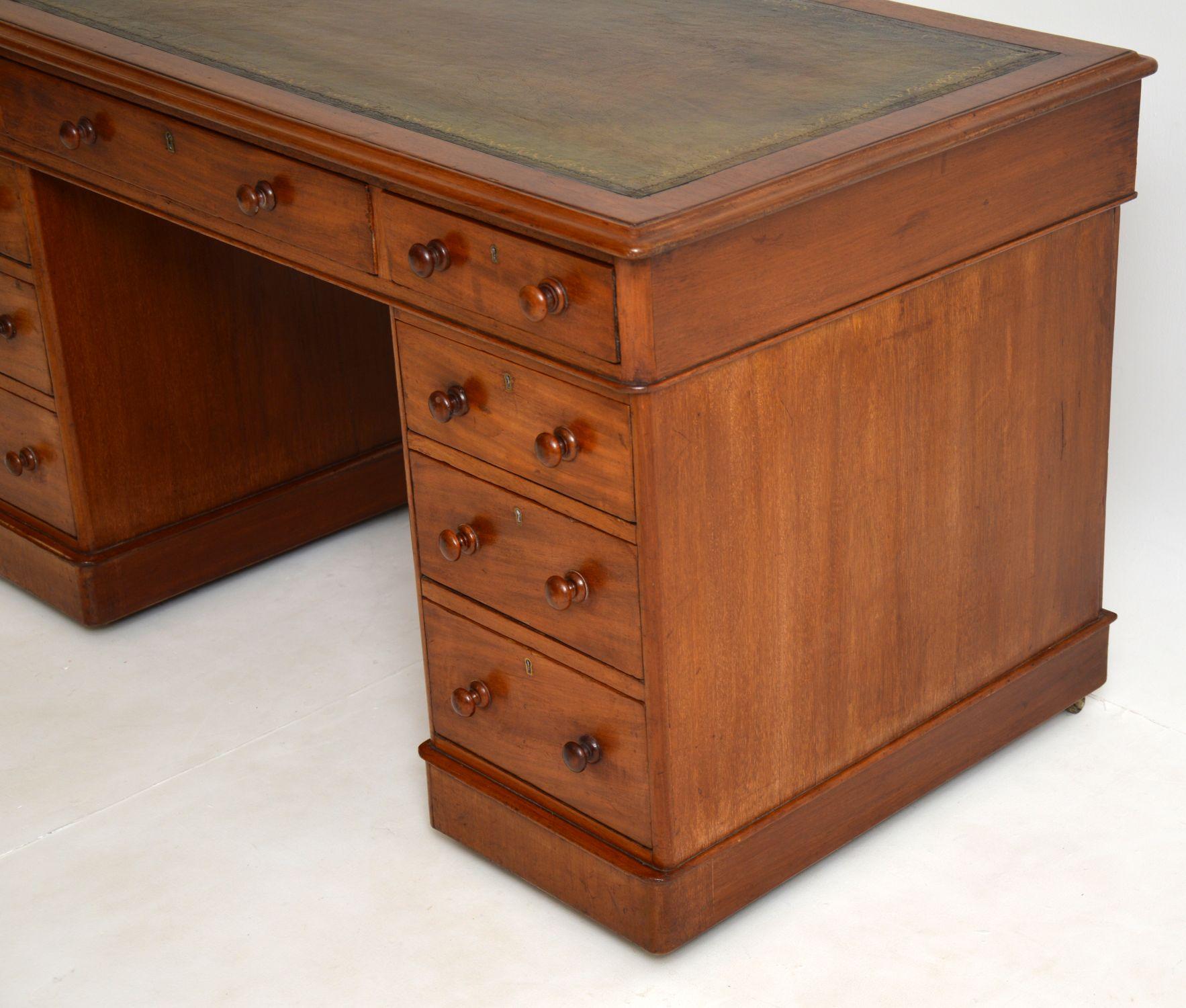 Antique Victorian Mahogany Leather Top Pedestal Desk 3