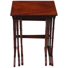Antique Victorian Mahogany Nest of 3 Tables, C1900 Antique Victorian Mahogany Nest of 3 Tables, C1900