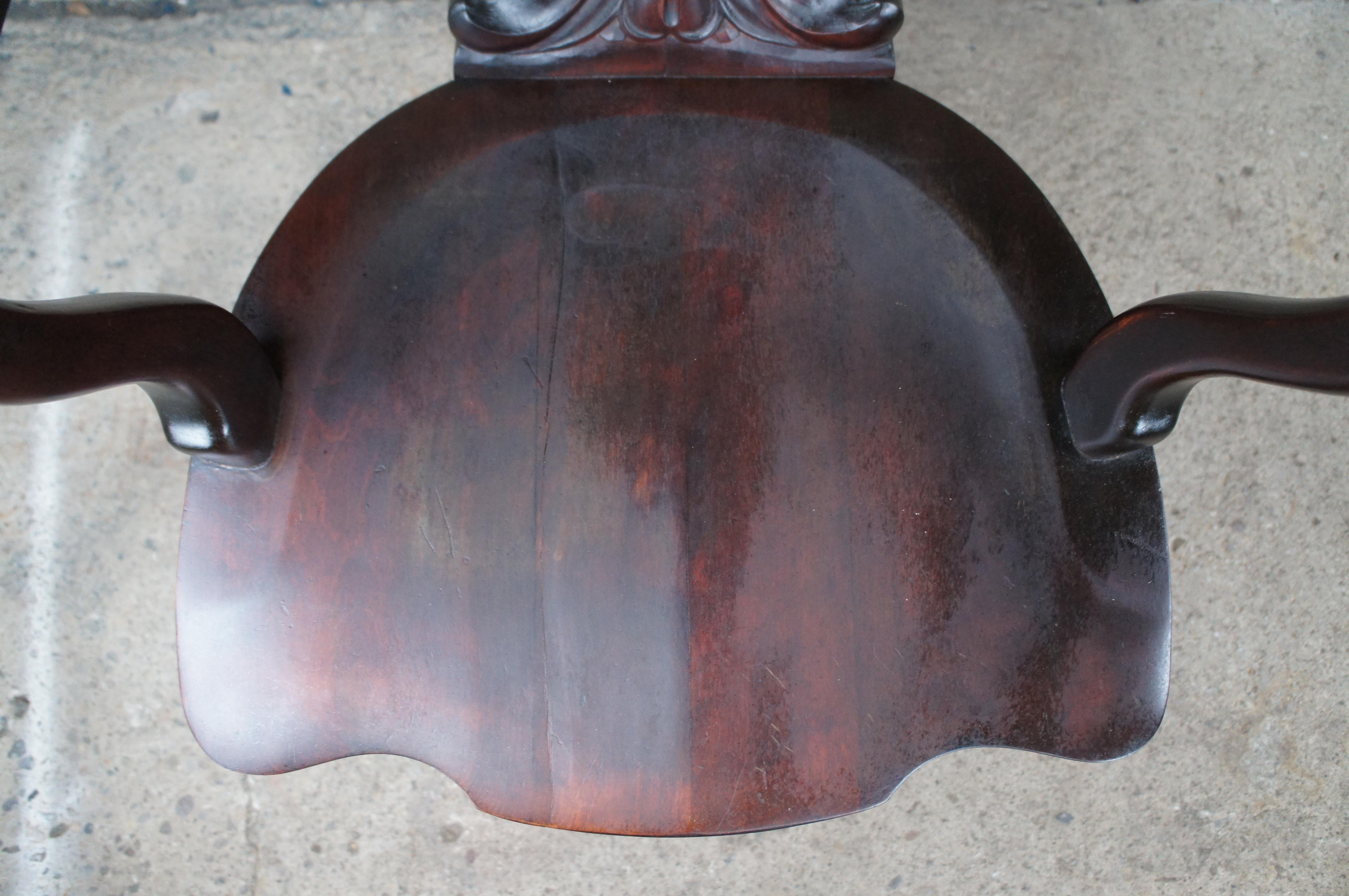 Antique Victorian Mahogany Northwind Face Parlor Throne Armchair 41
